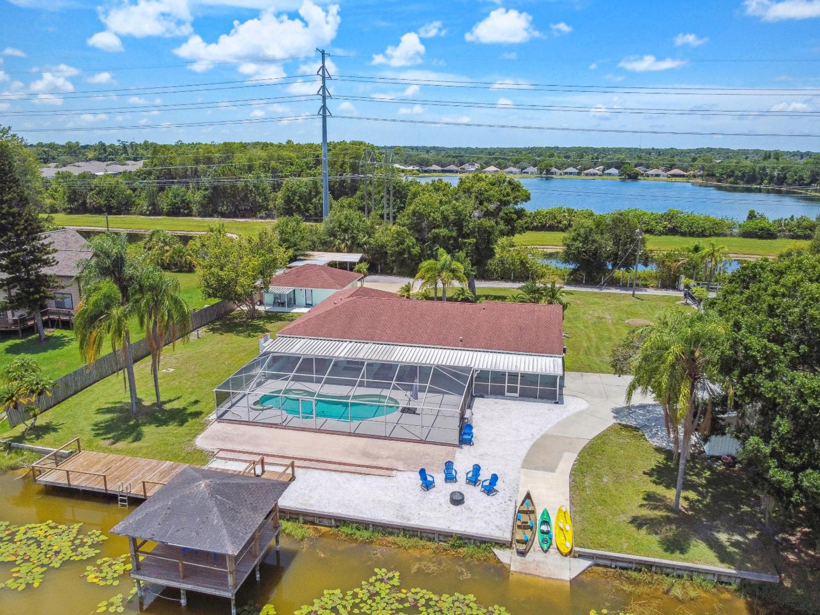 Lake House Westchase area. Heated Pool Waterfront! — 17