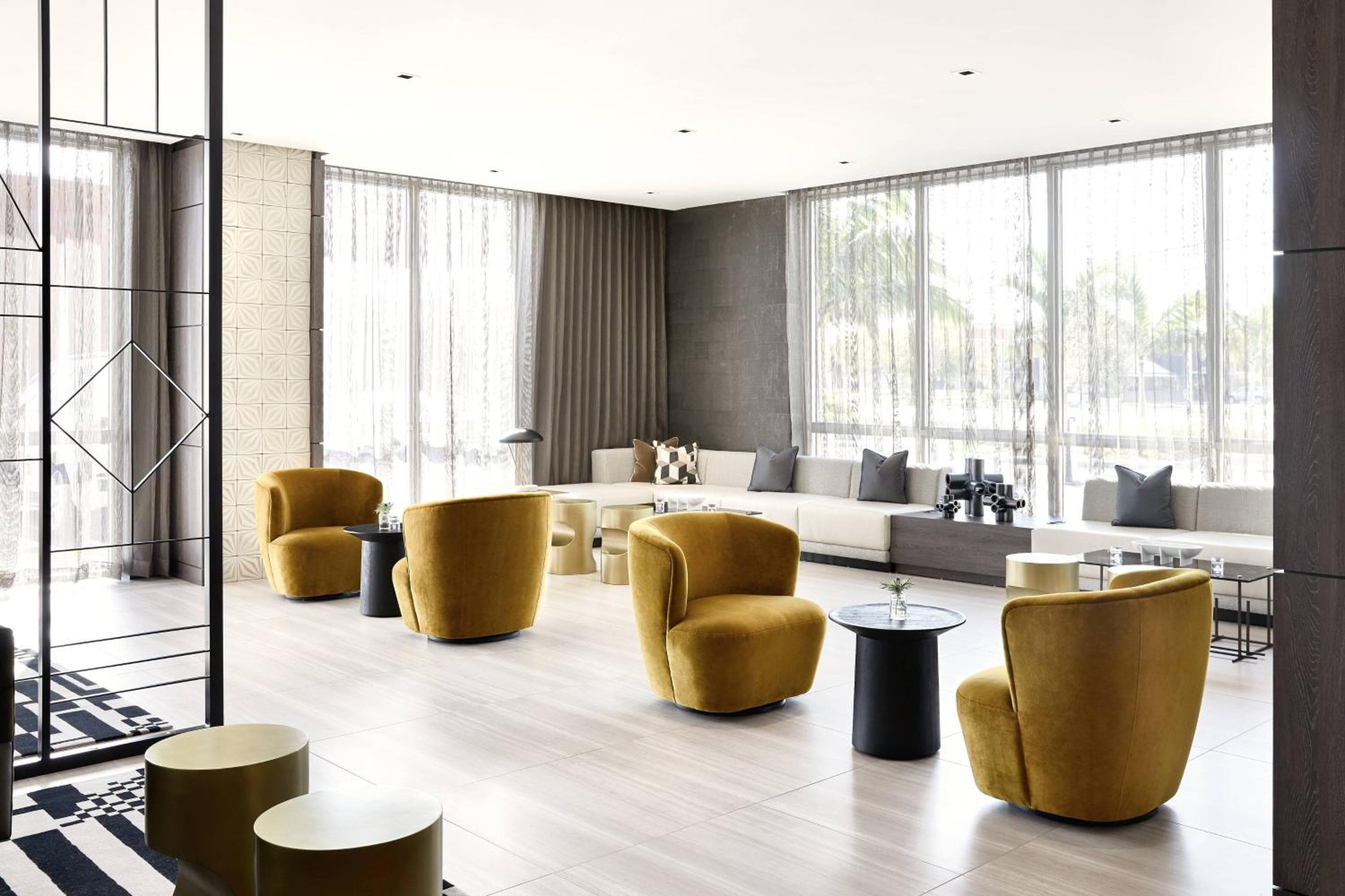 AC Hotel von Marriott Miami Airport West/Doral — 6