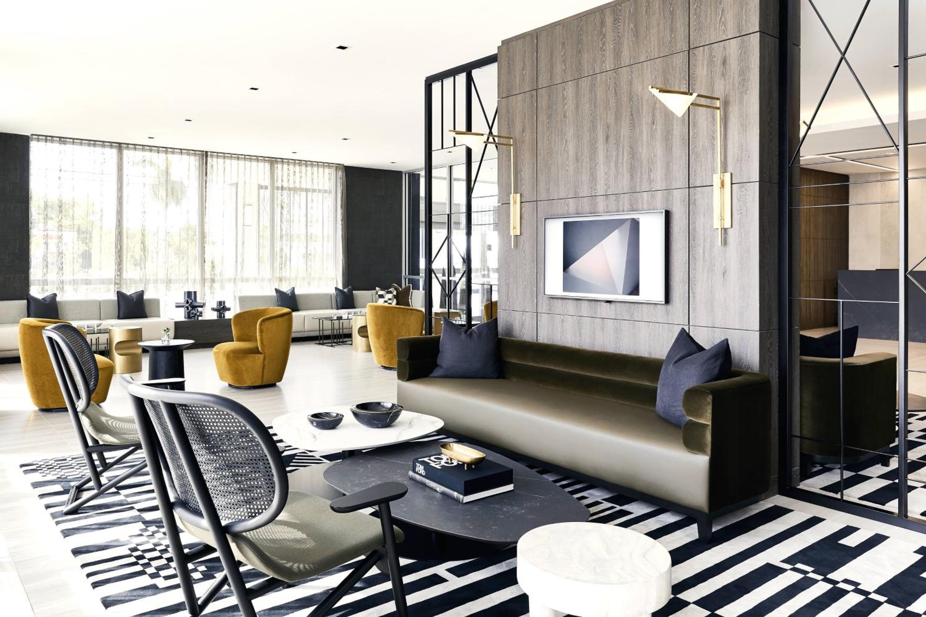 AC Hotel von Marriott Miami Airport West/Doral — 7