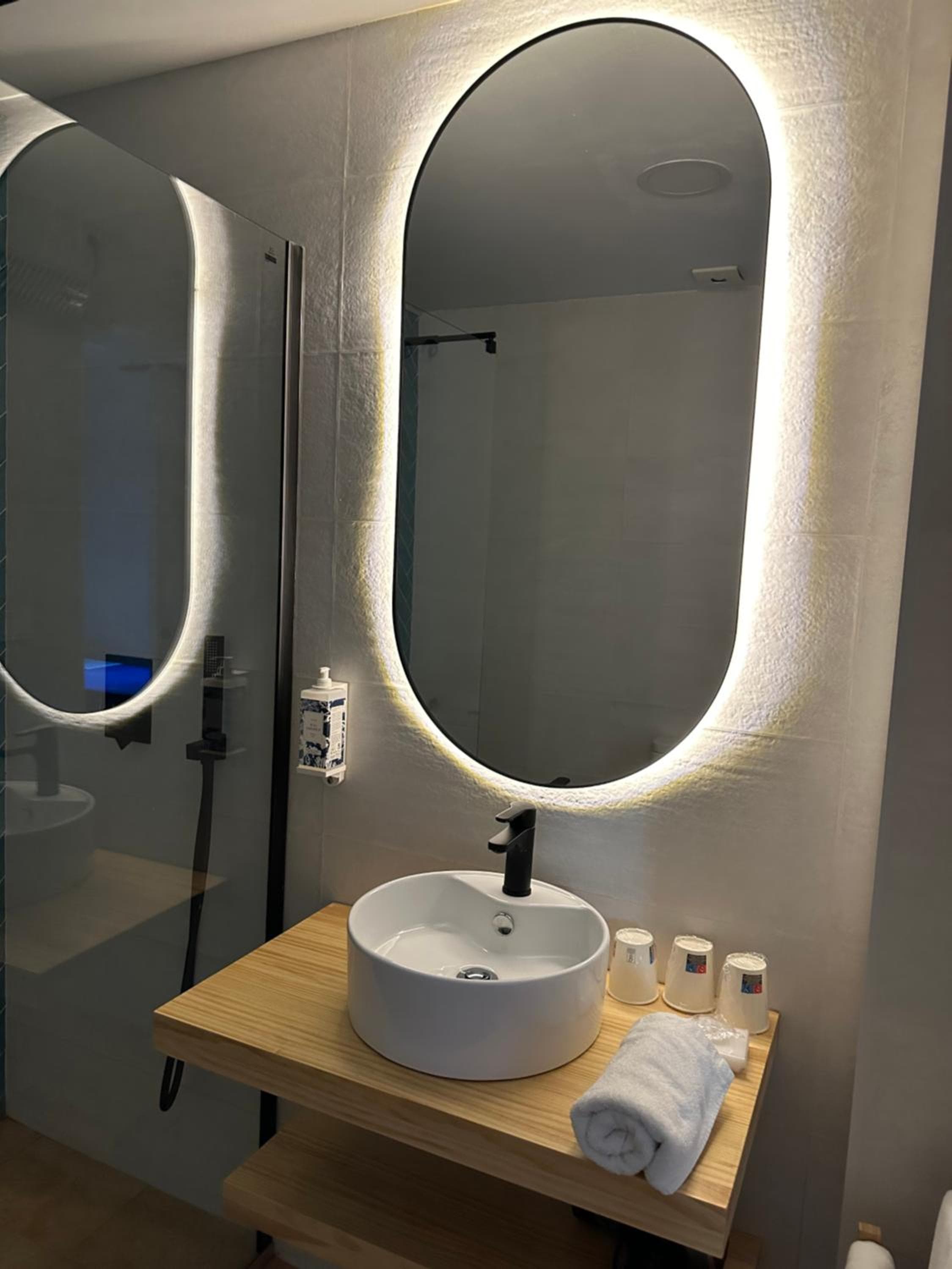 Hostal Moscatel — 7