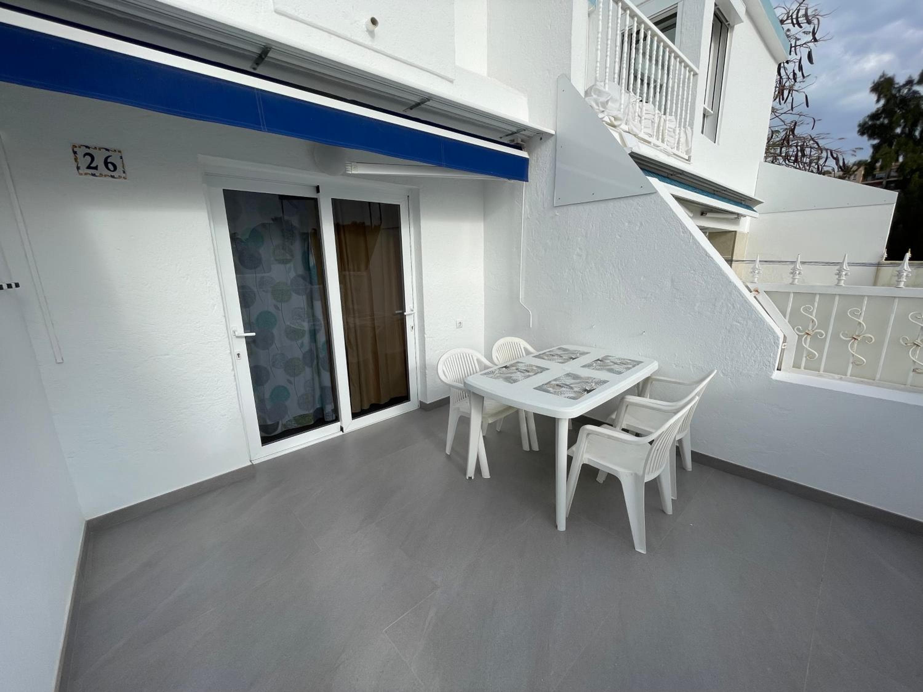 Isis House — 4