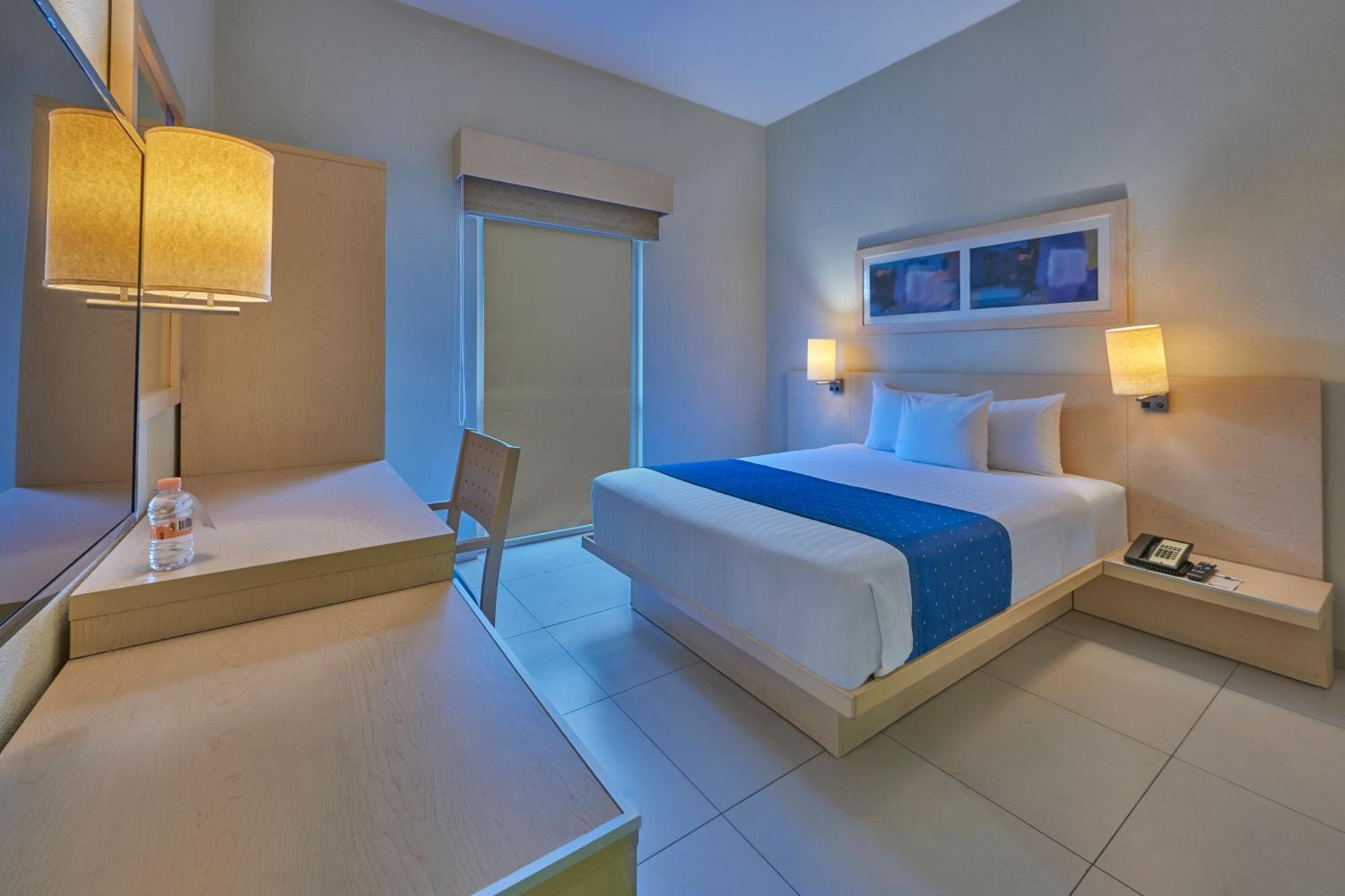 City Express by Marriott Playa del Carmen — 4