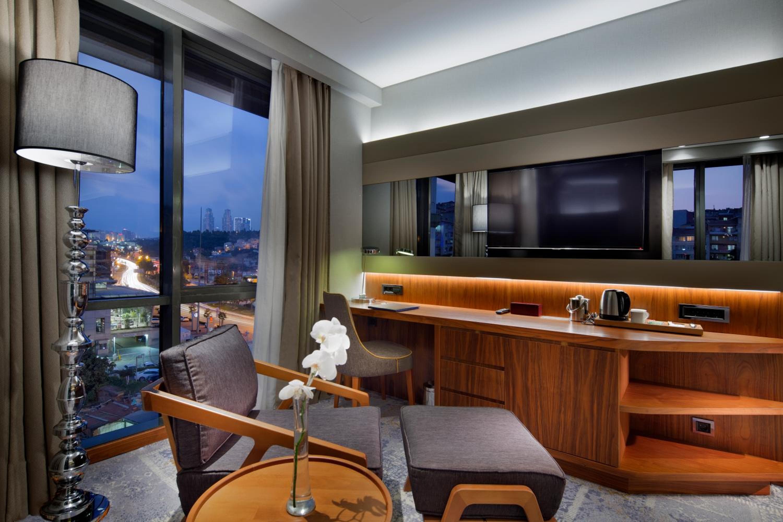 DoubleTree by Hilton Istanbul - Piyalepasa — 7