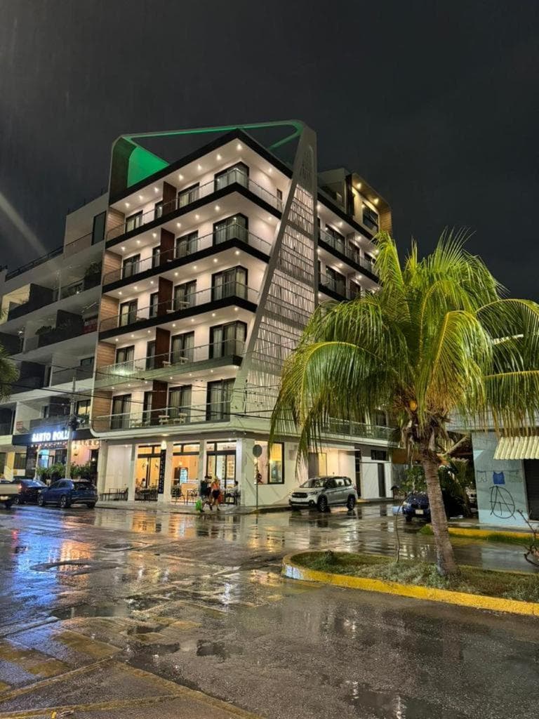 Alizee Tower — 2