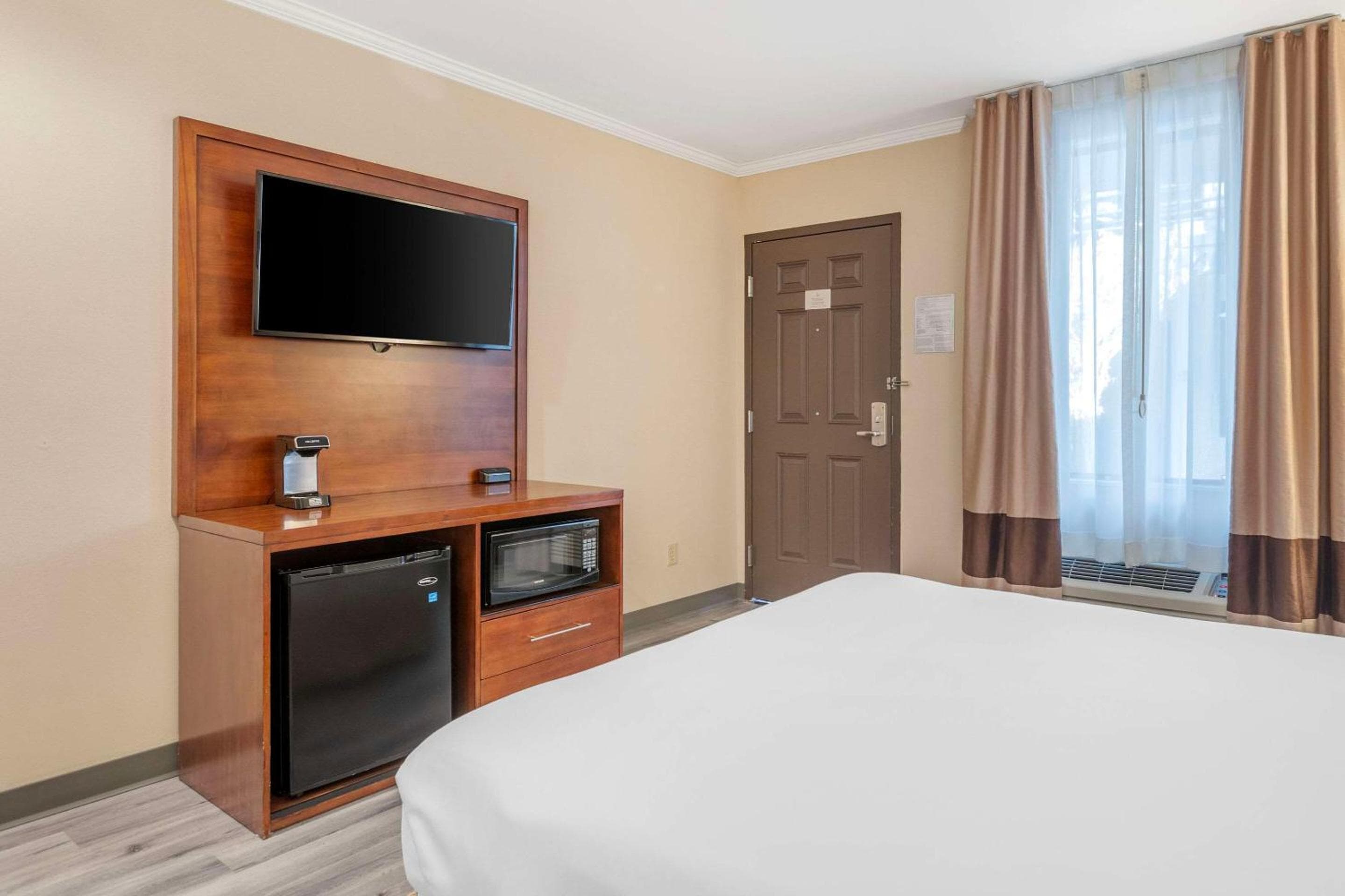 Comfort Inn Santa Mónica - Oeste de Los Ángeles — 16