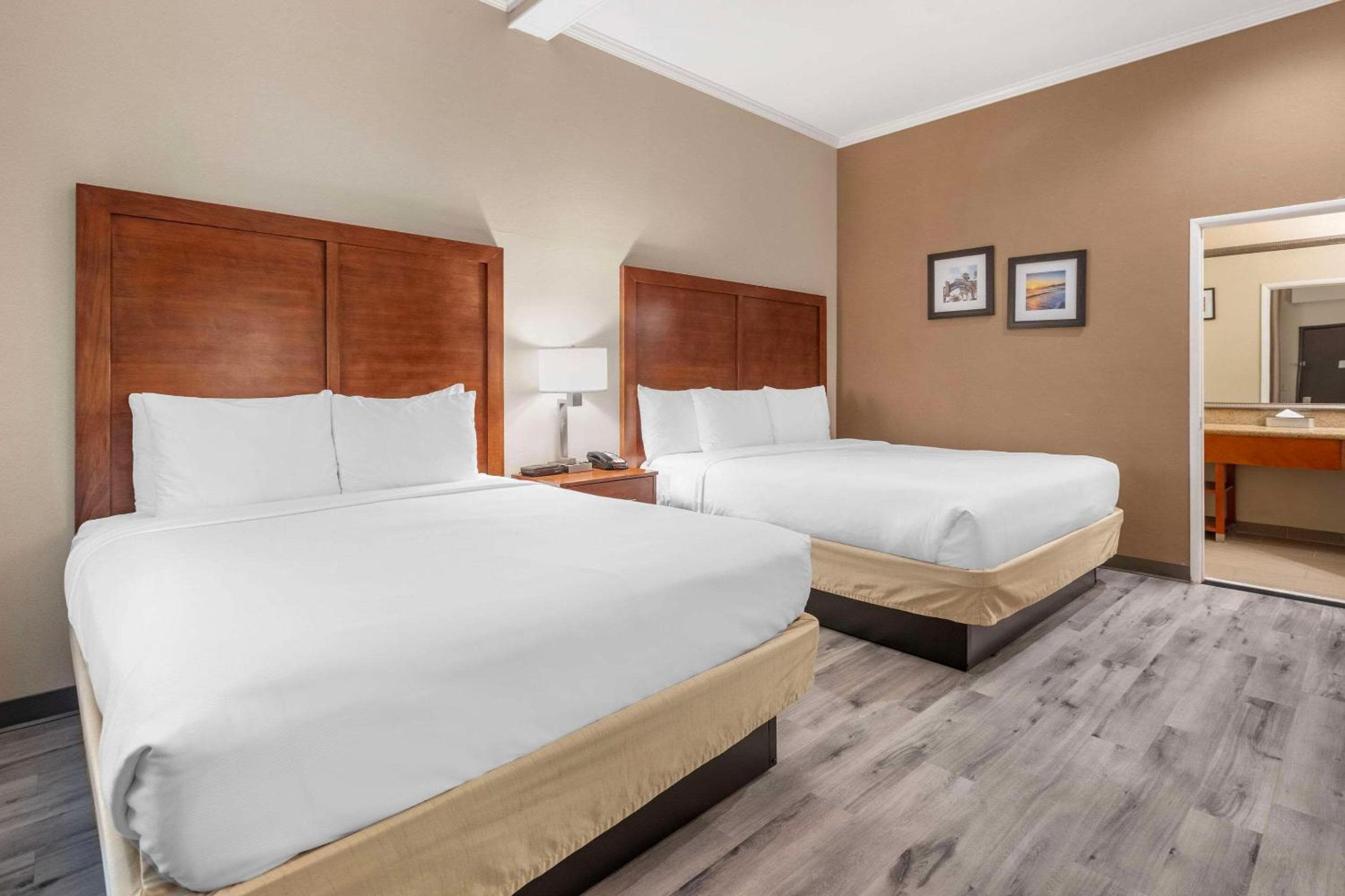 Comfort Inn Santa Monica - West Los Angeles — 18
