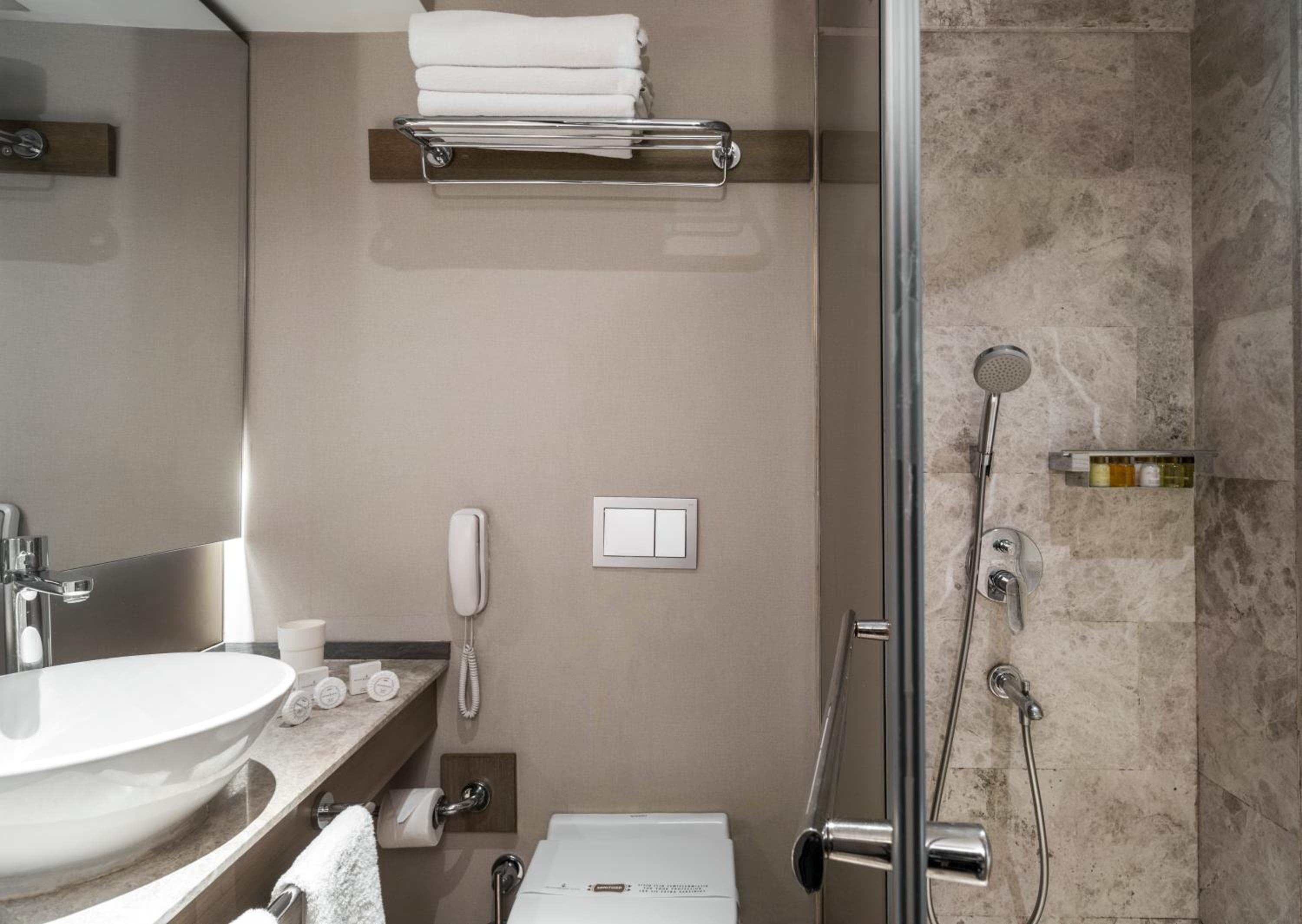 AHC Grand Bazaar Hotel — 2