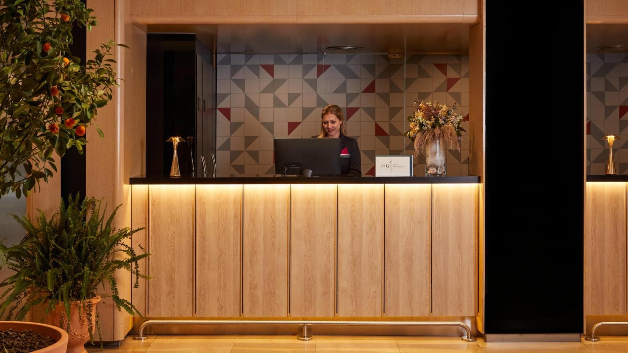 Crowne Plaza Madrid - Centre Retiro by IHG — 12