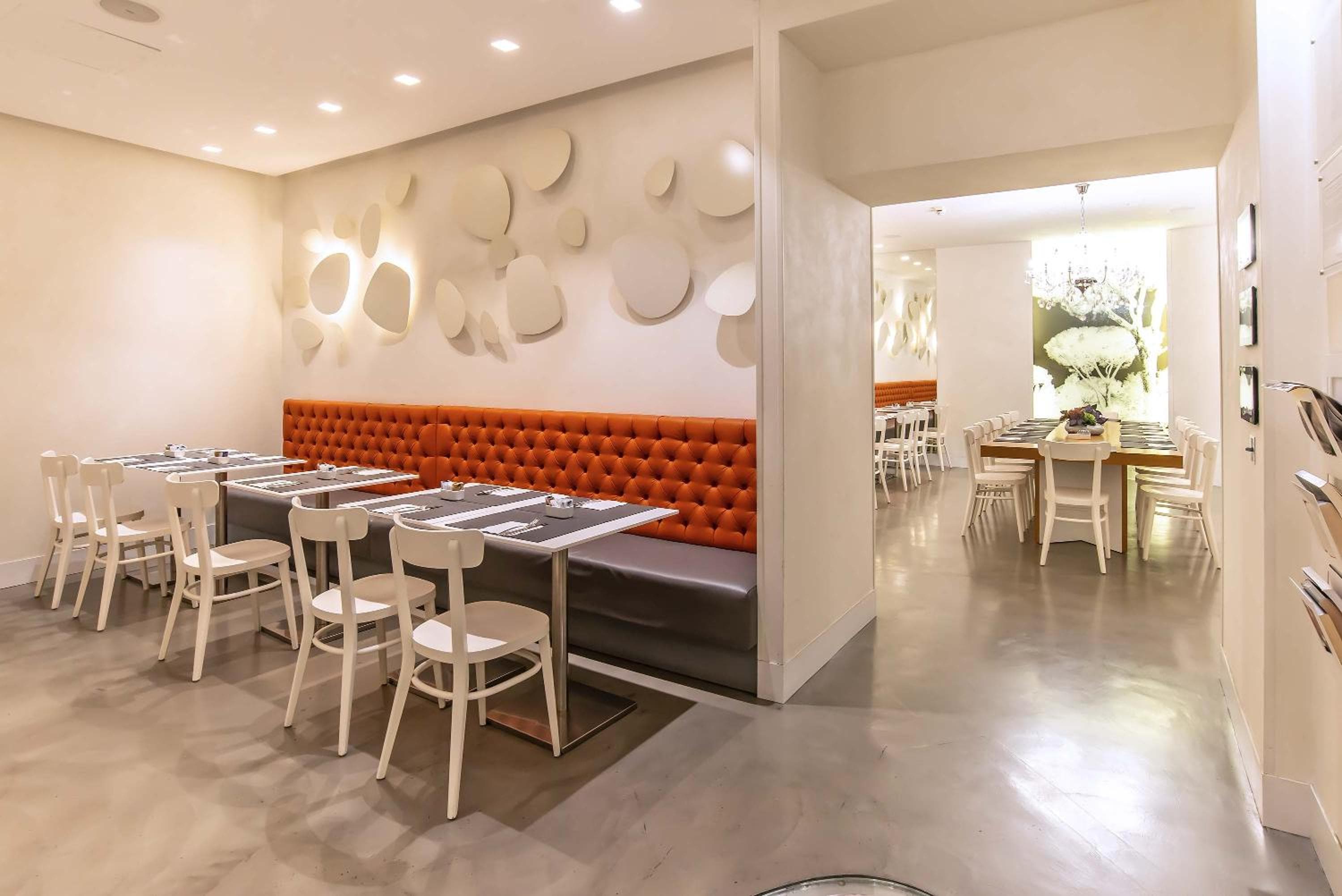 Hotel White — 4