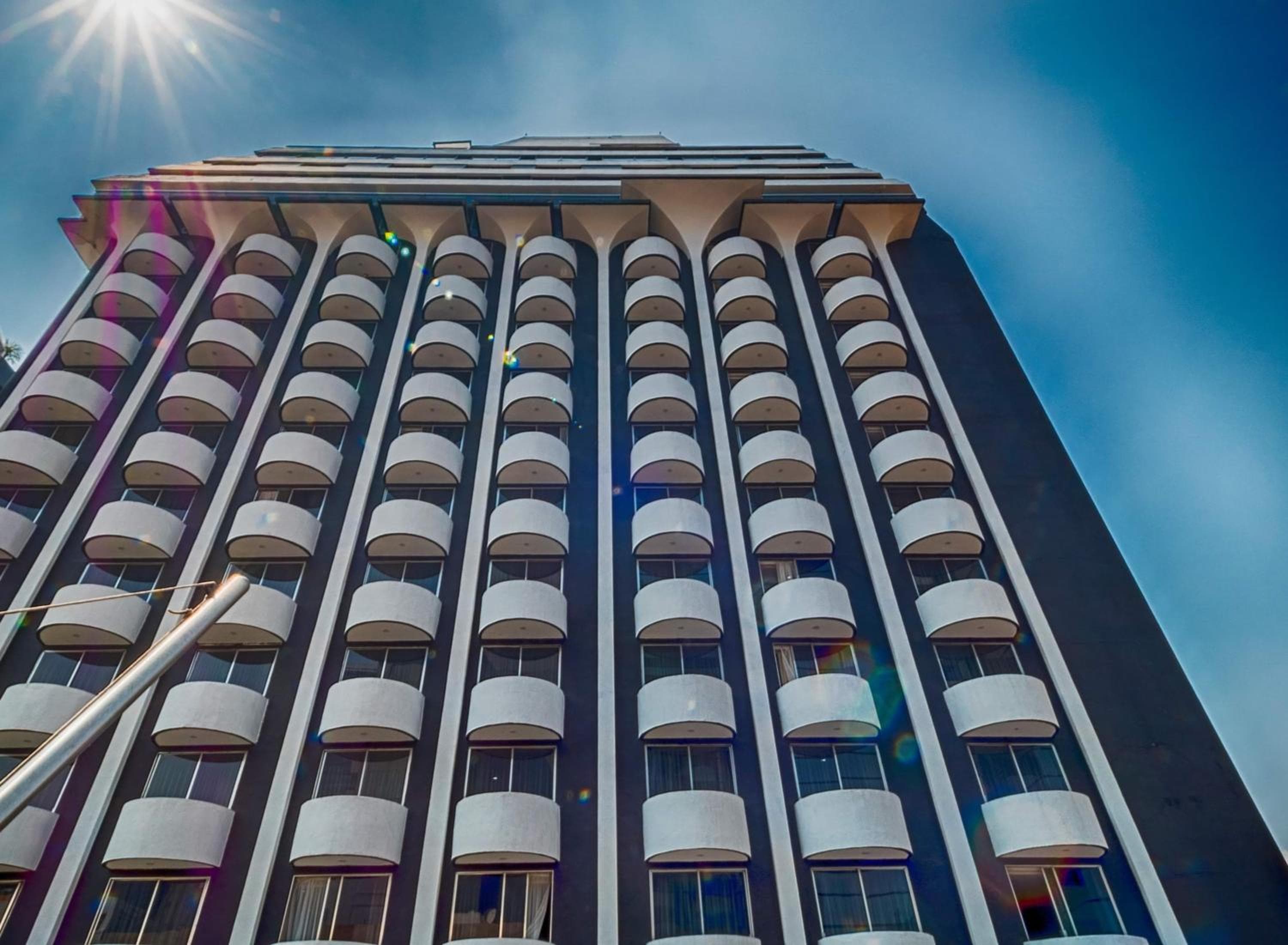 Hotel Jahrhundert Reforma — 11