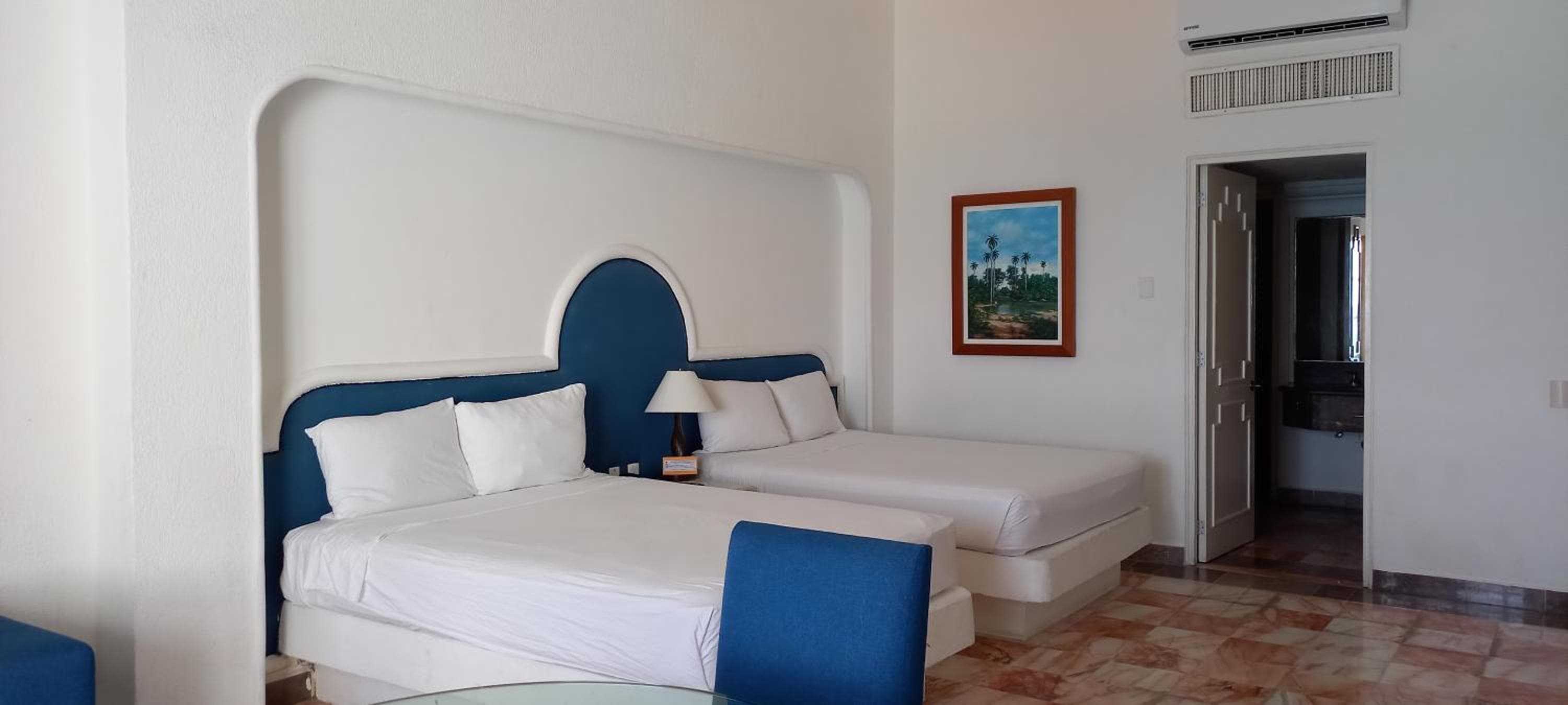 Hotel y Museo Casa Turquesa — 25