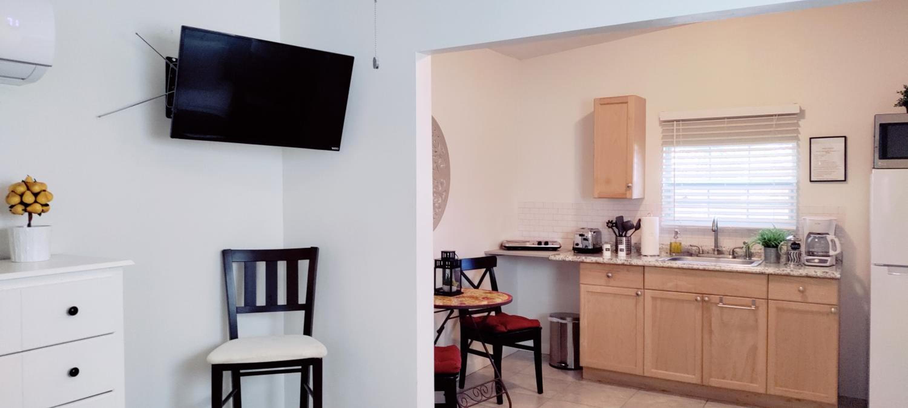 Loft Close to Downtown, Raymond James Stadium, Airport and Many More Places — 28