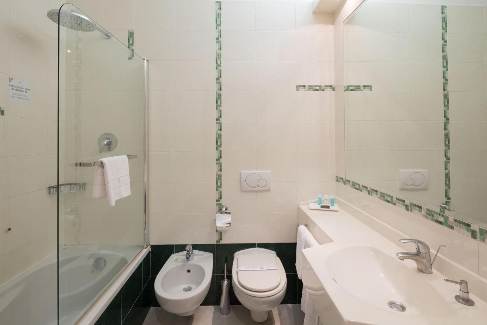 Hotel Nasco — 23