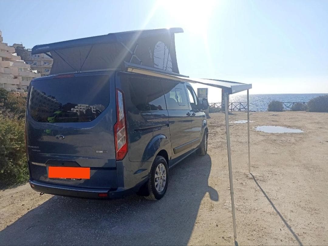 Ford Transit Custom Camper — 4