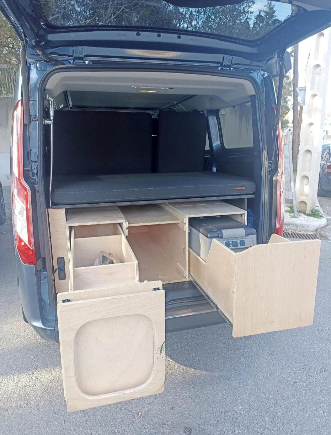 Ford Transit Custom Camper — 8