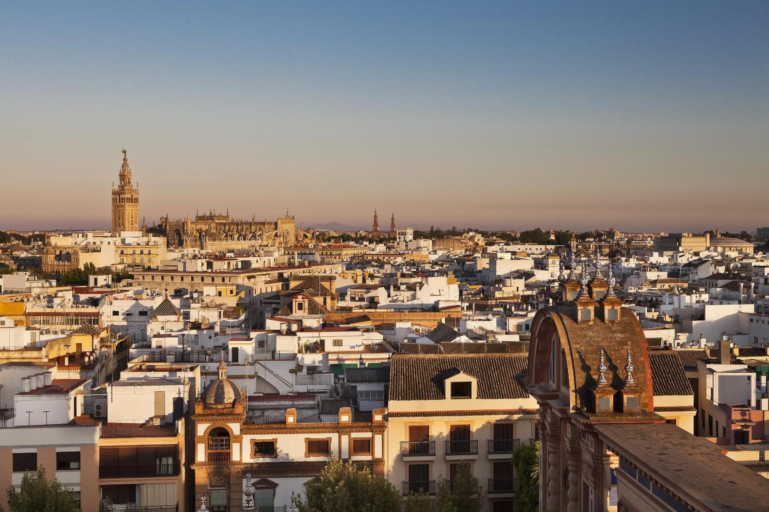 Hotel Colón Gran Meliá - The Leading Hotels of the World — 10