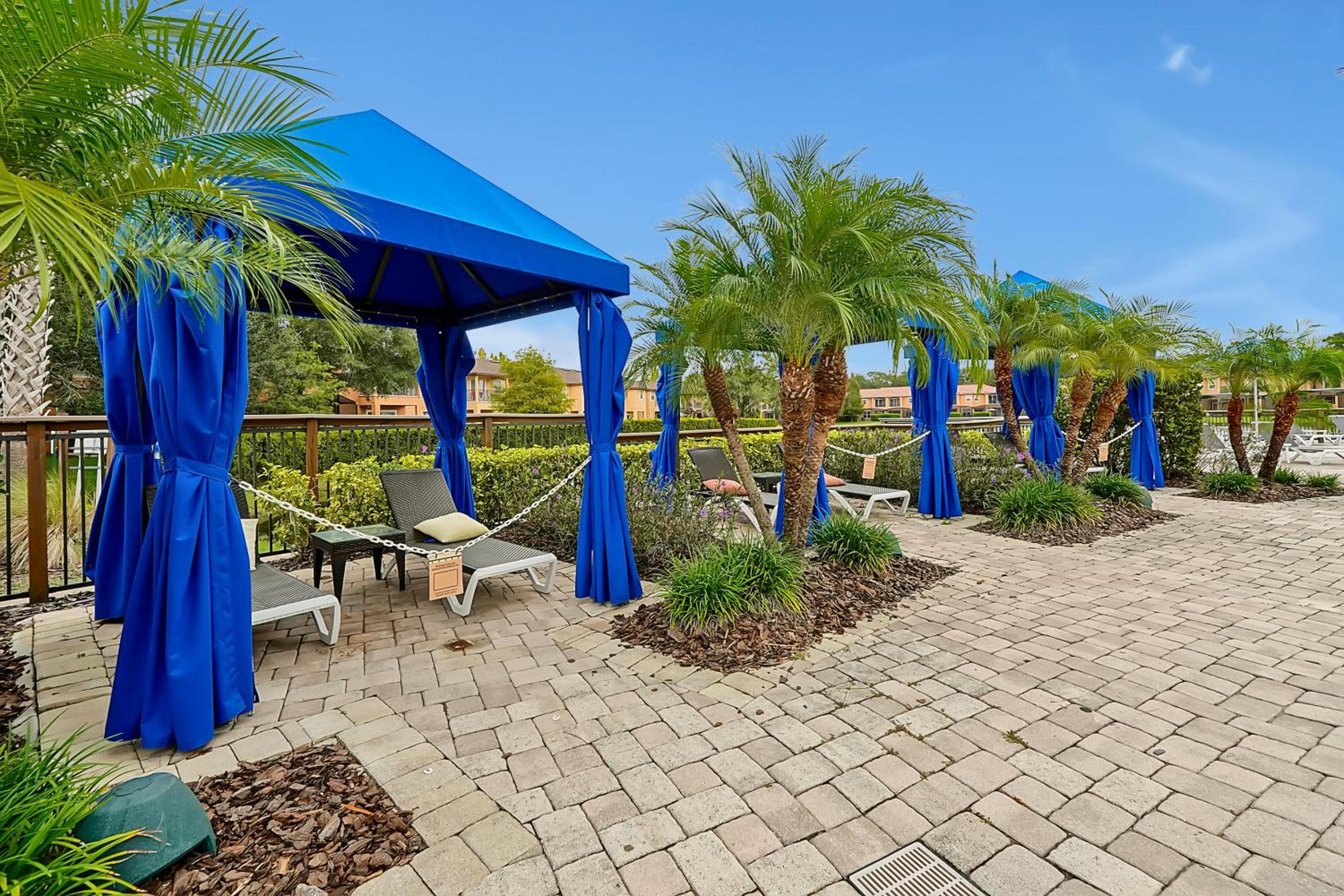 Regal Oaks Resort Vacation Townhomes by IDILIQ — 19