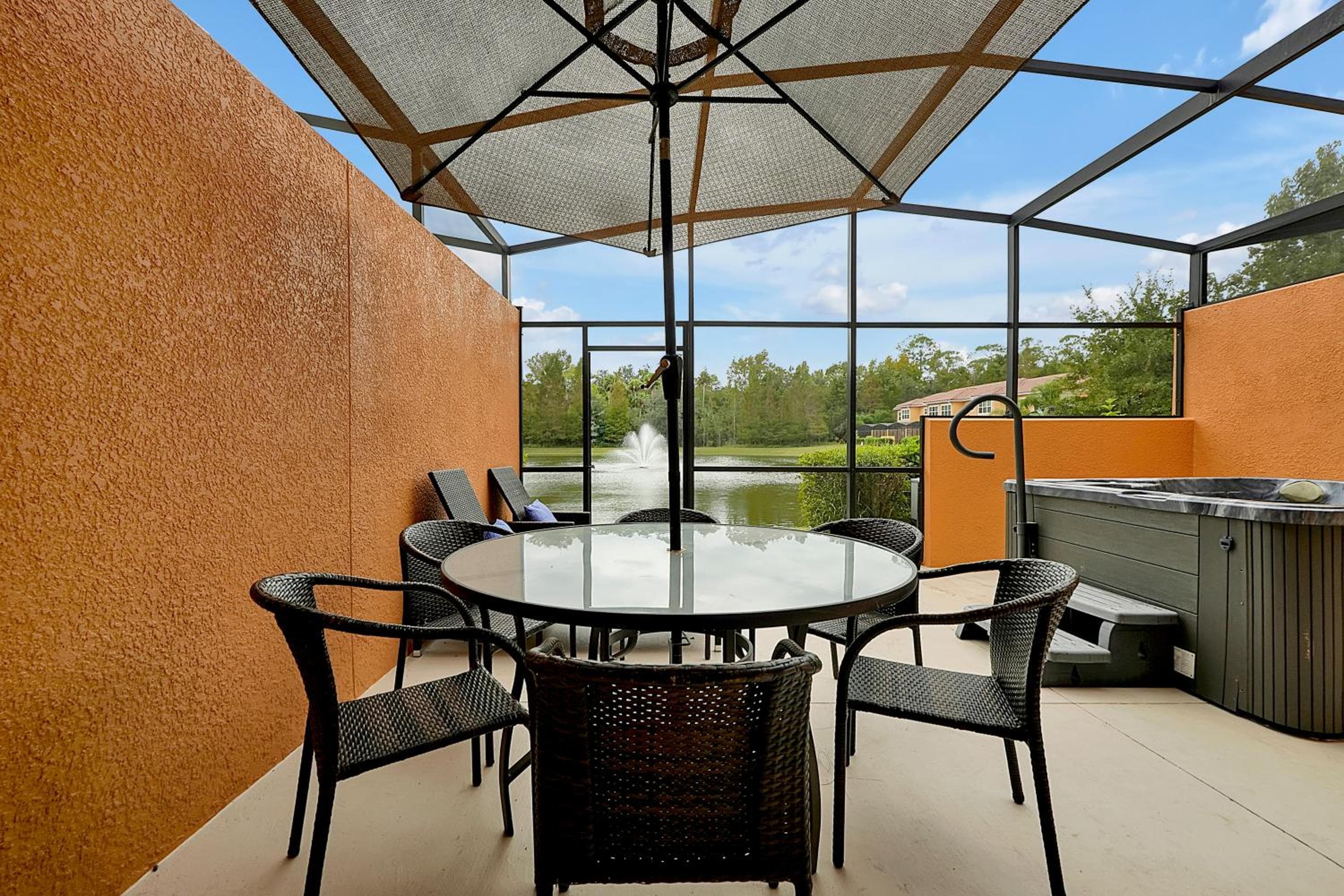 Regal Oaks Resort Vacation Townhomes by IDILIQ — 6