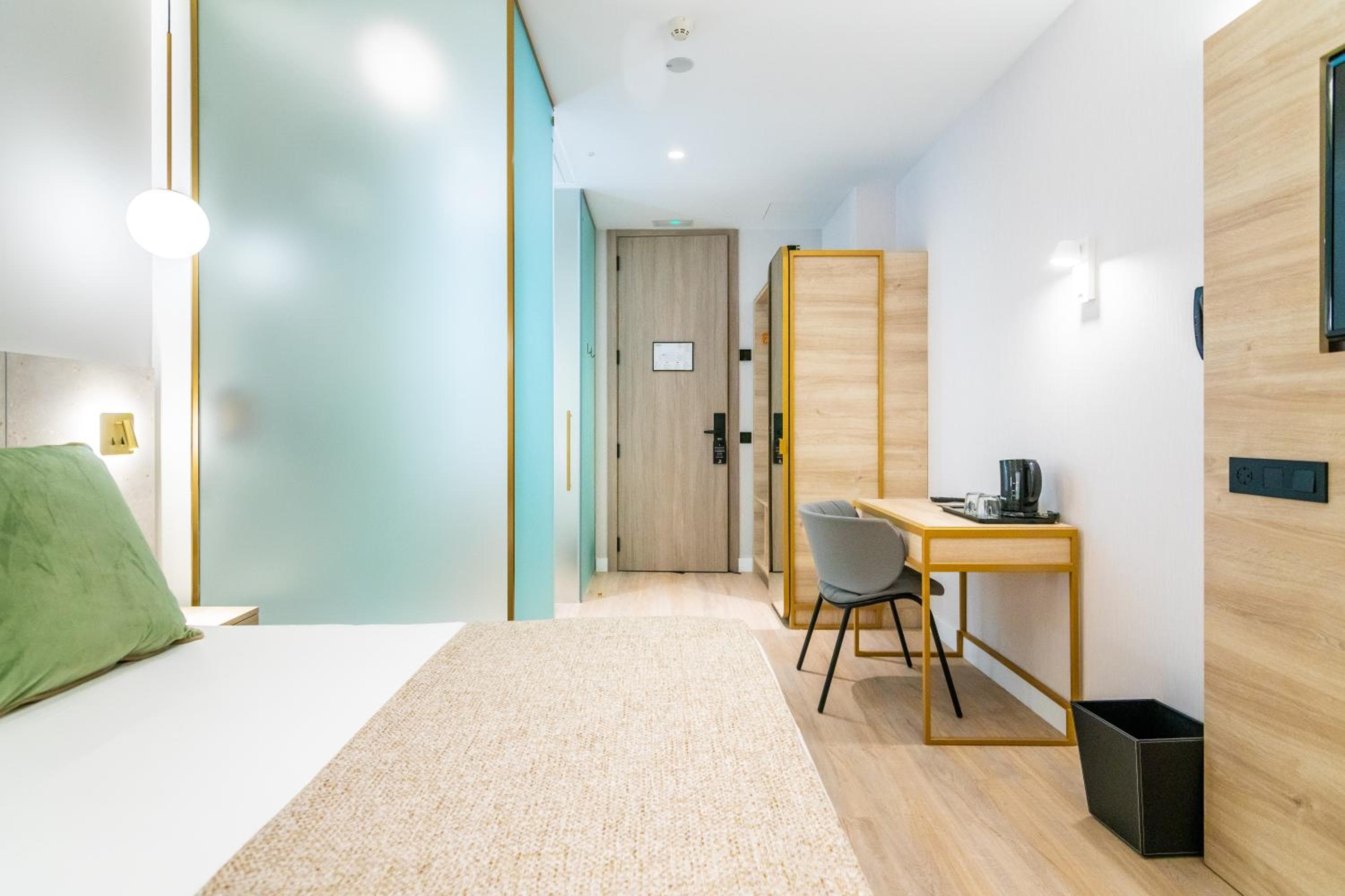 Hotel Málaga Vibes — 7