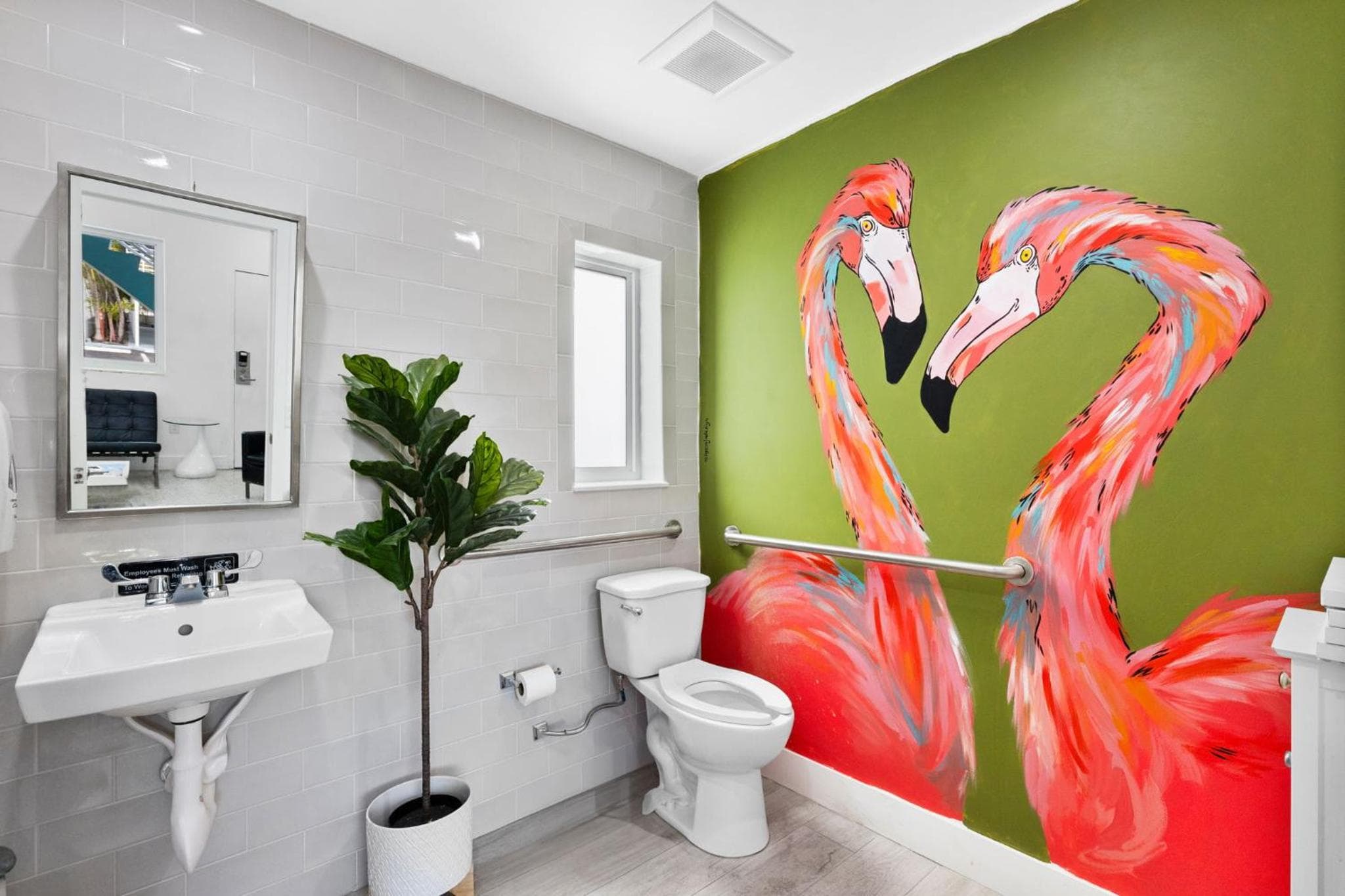 The New Yorker Miami Hotel — 16