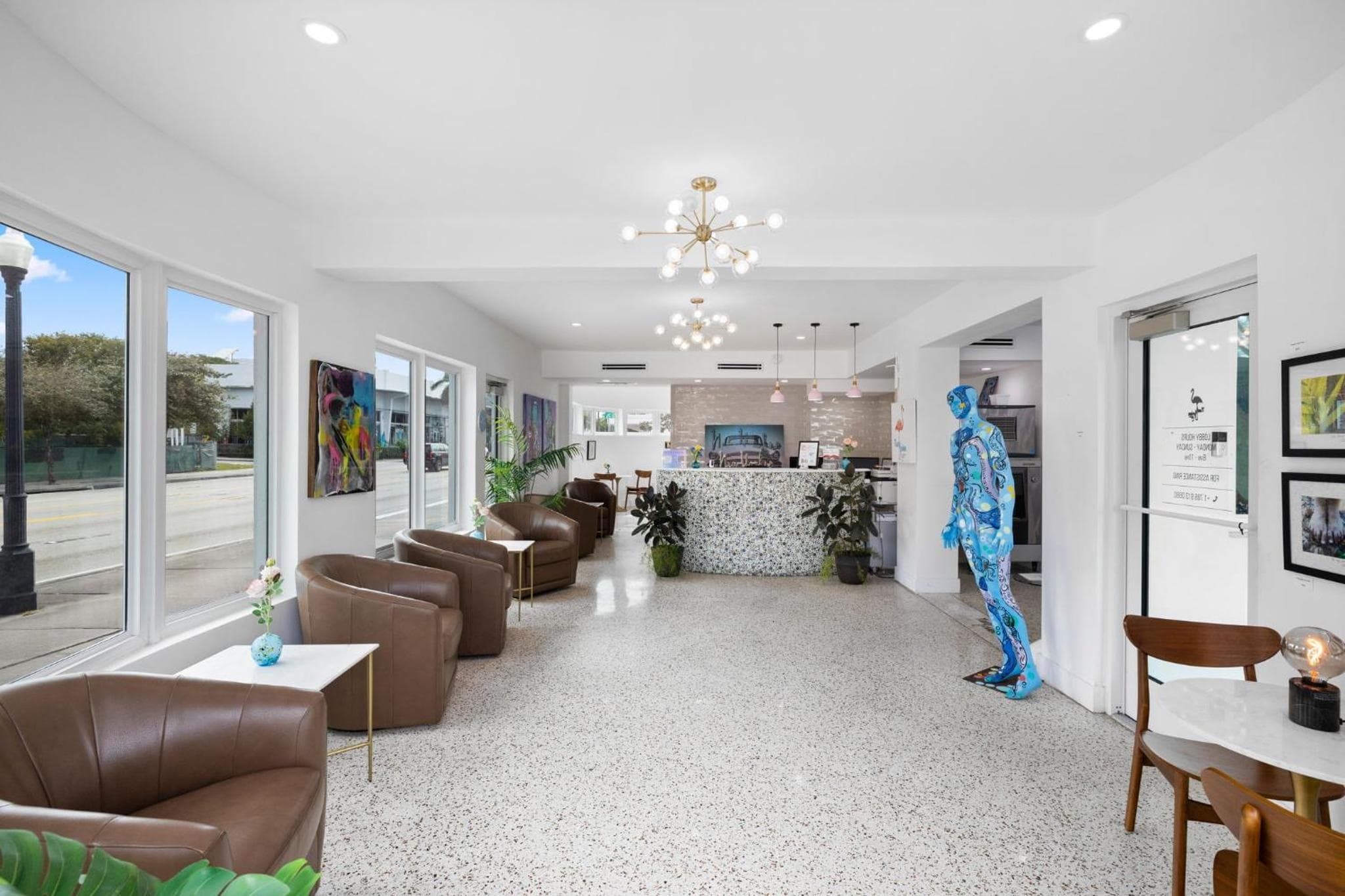 The New Yorker Miami Hotel — 26