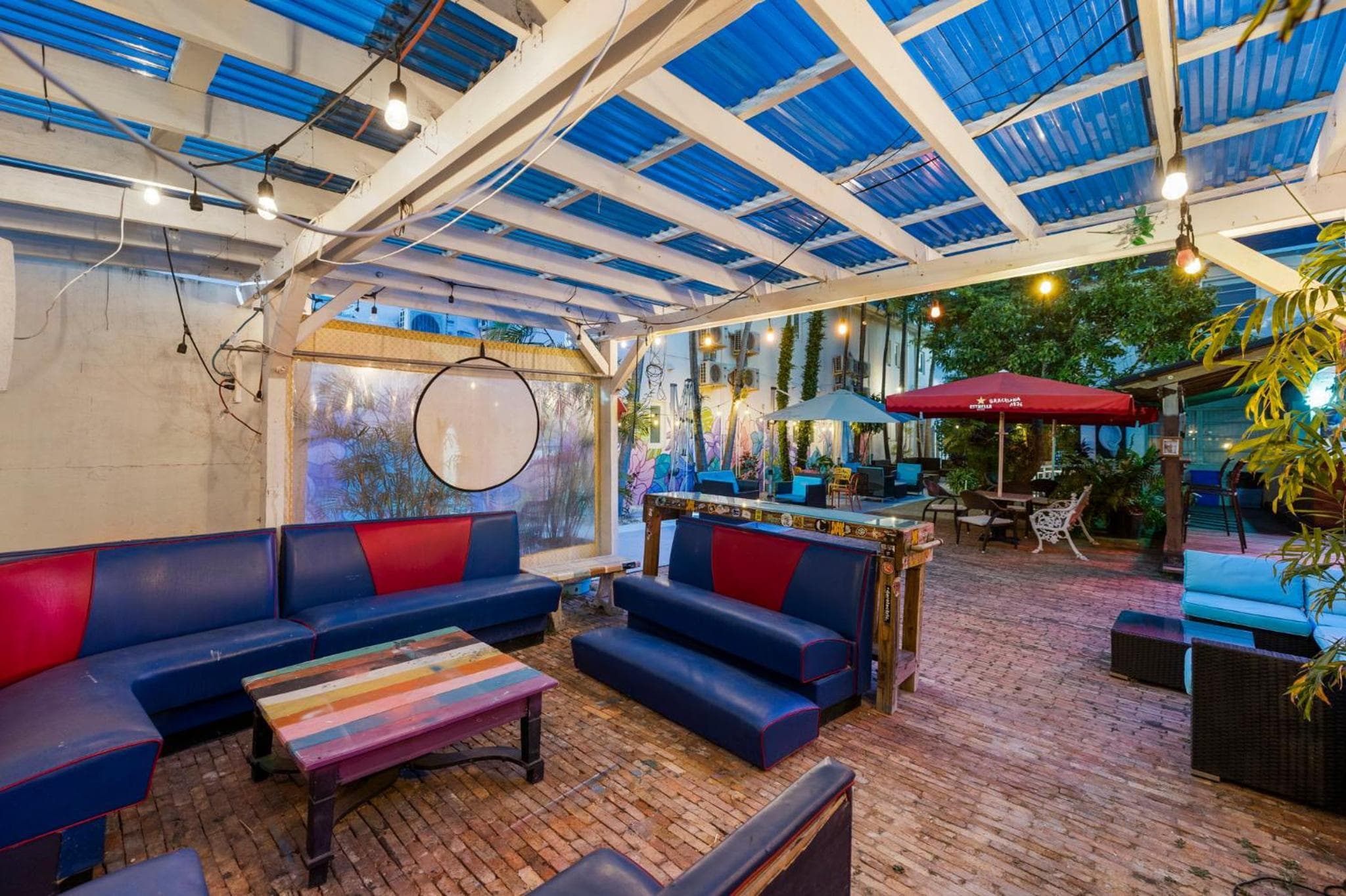 The New Yorker Miami Hotel — 14