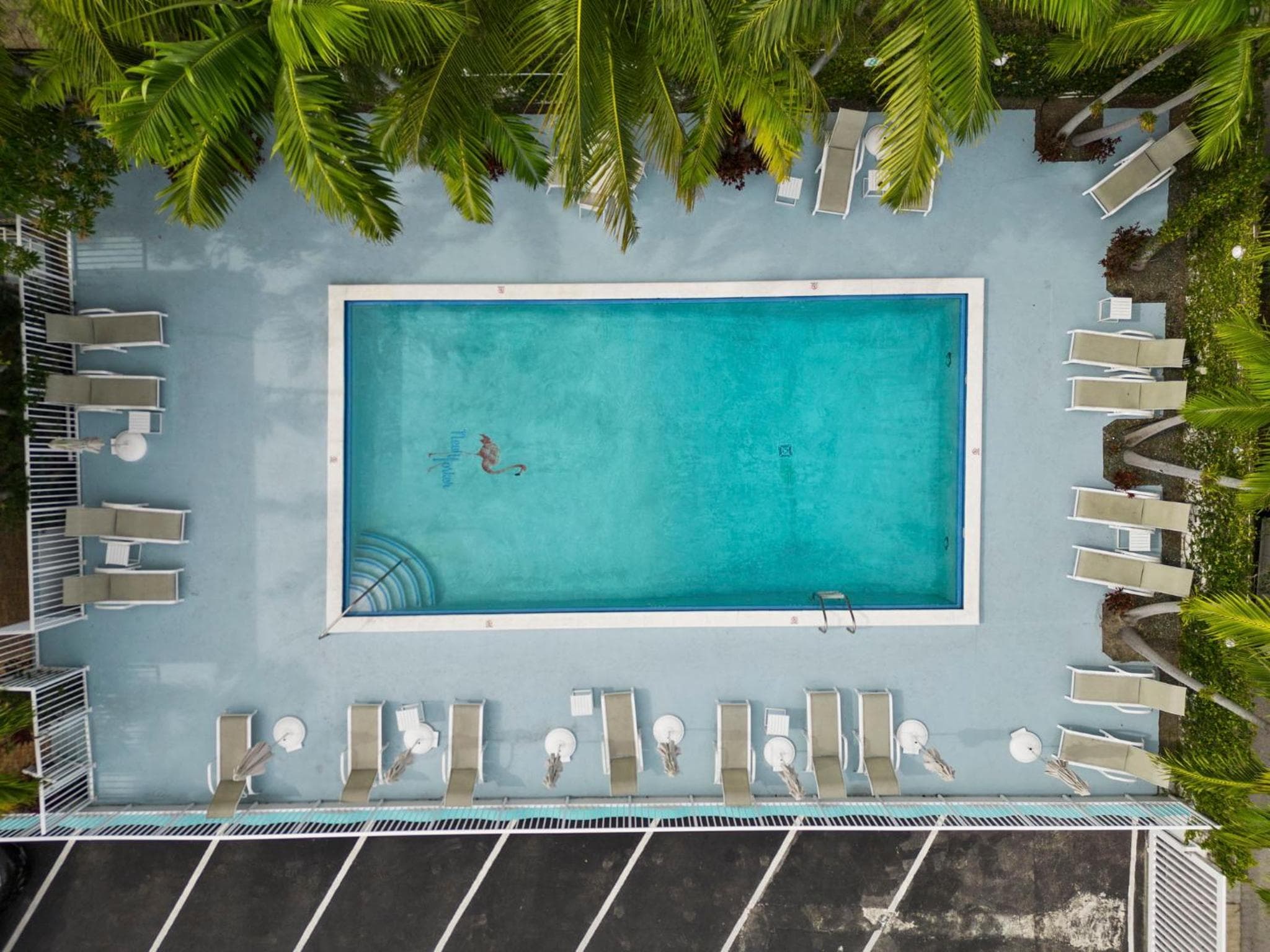 The New Yorker Miami Hotel — 22