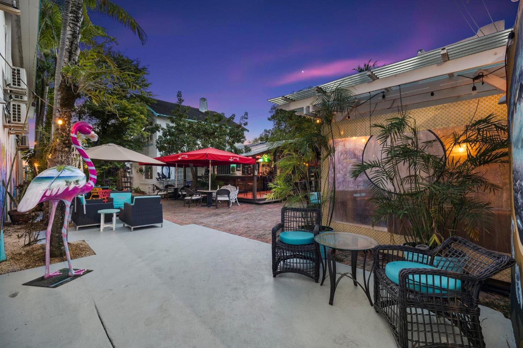The New Yorker Miami Hotel — 21