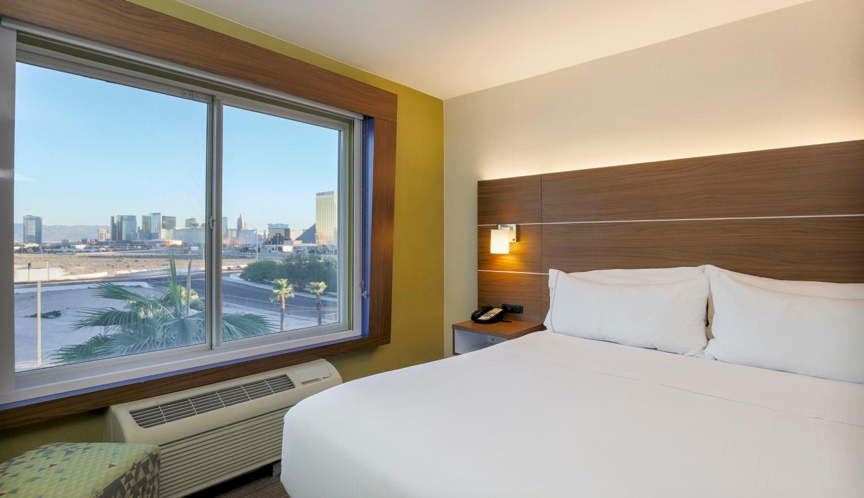 Holiday Inn Express Las Vegas Stadium Area, ein IHG Hotel — 8