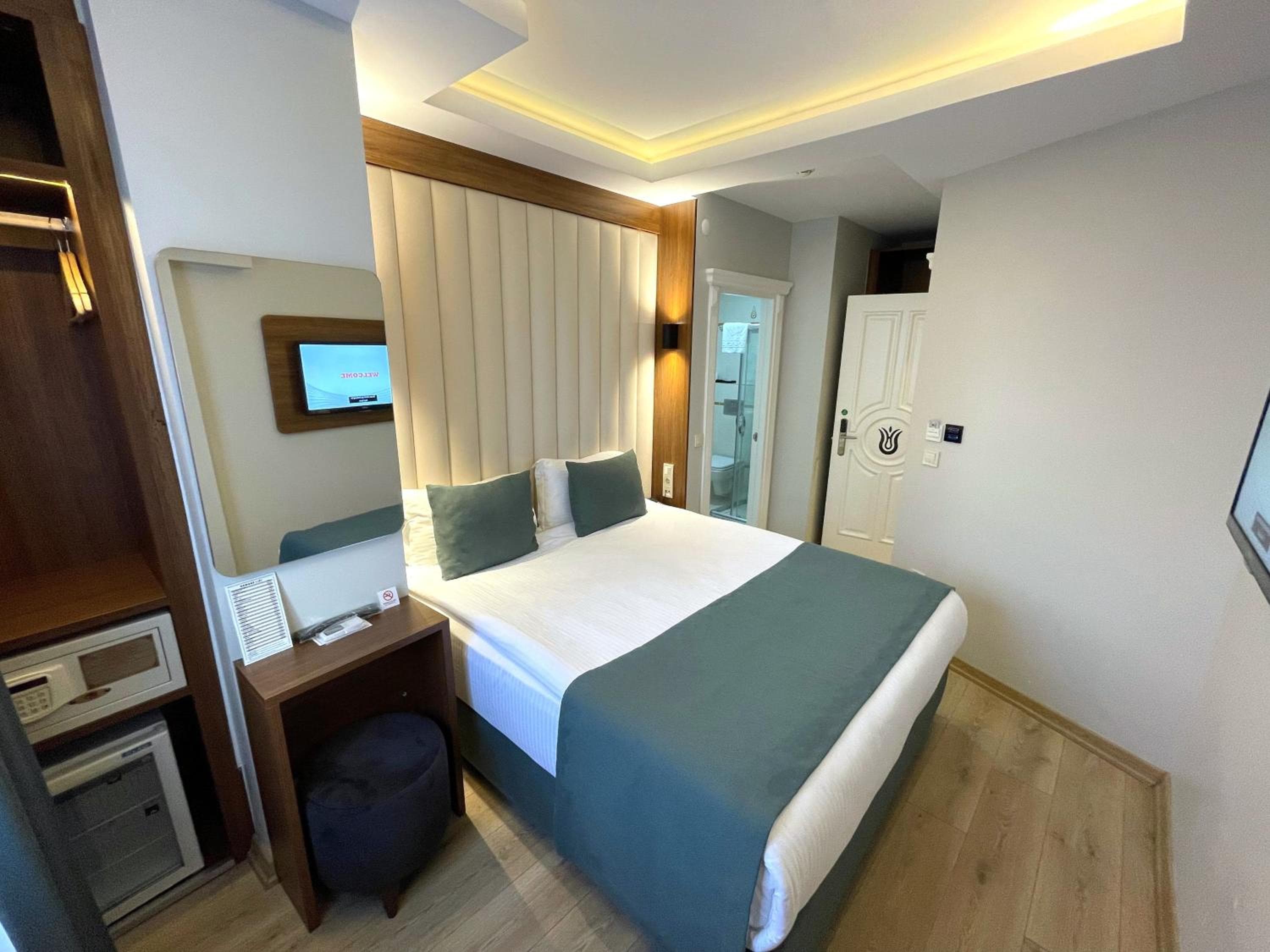 Hotel Tulipán Negro — 14