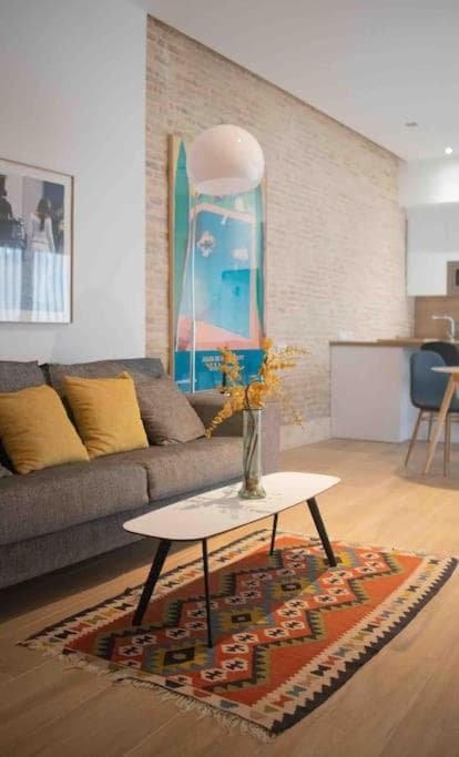 SUITE en Triana, tranquilo, independiente — 1