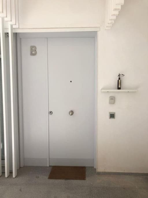 SUITE en Triana, tranquilo, independiente — 17