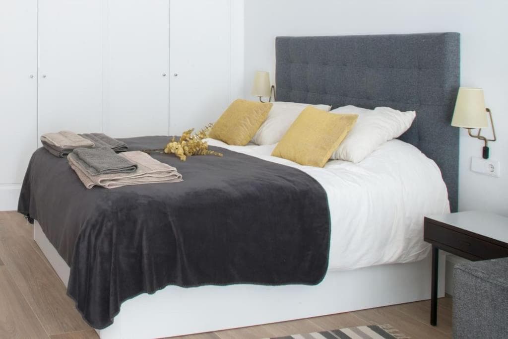SUITE en Triana, tranquilo, independiente — 2