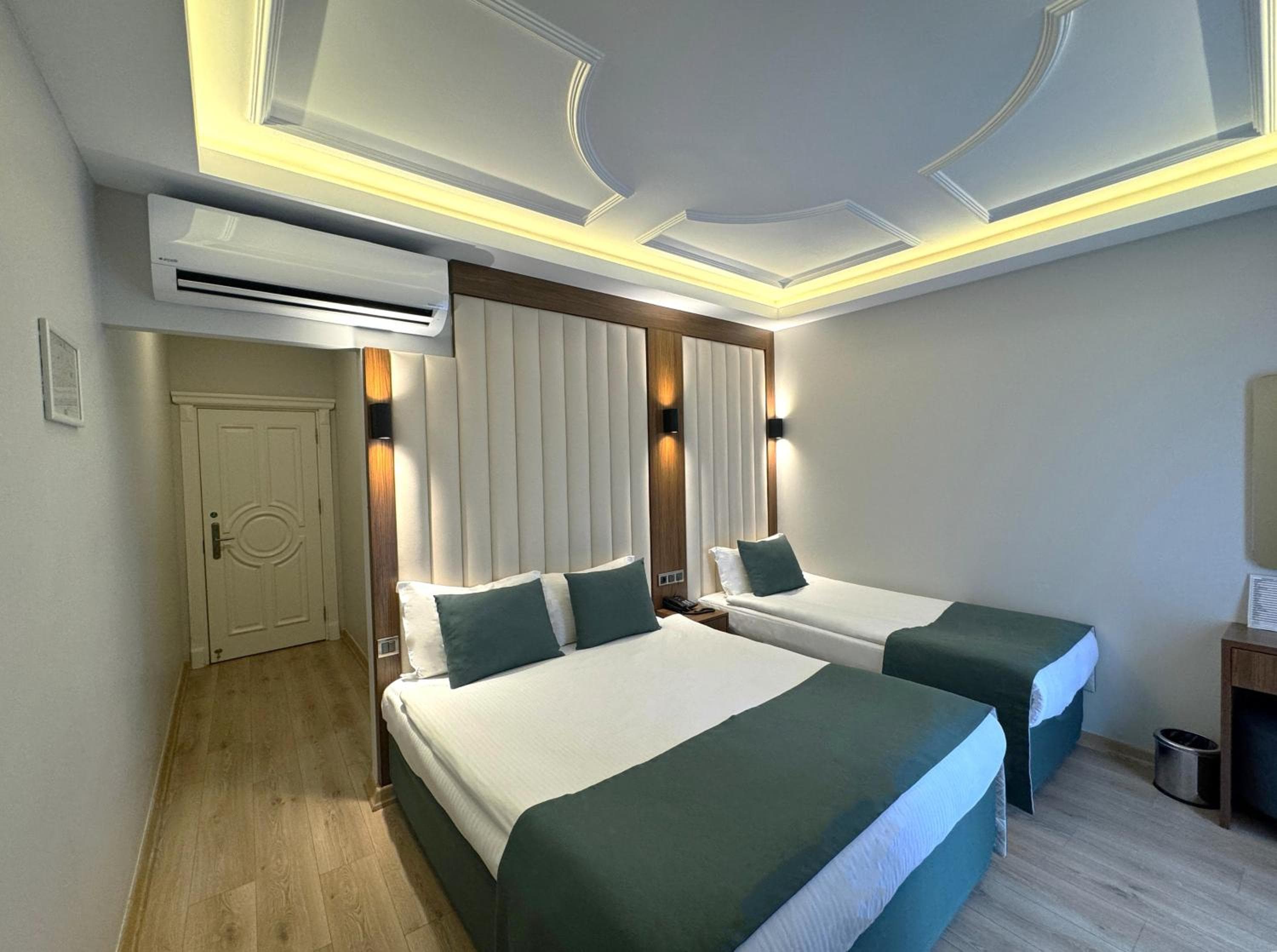 Hotel Tulipán Negro — 29