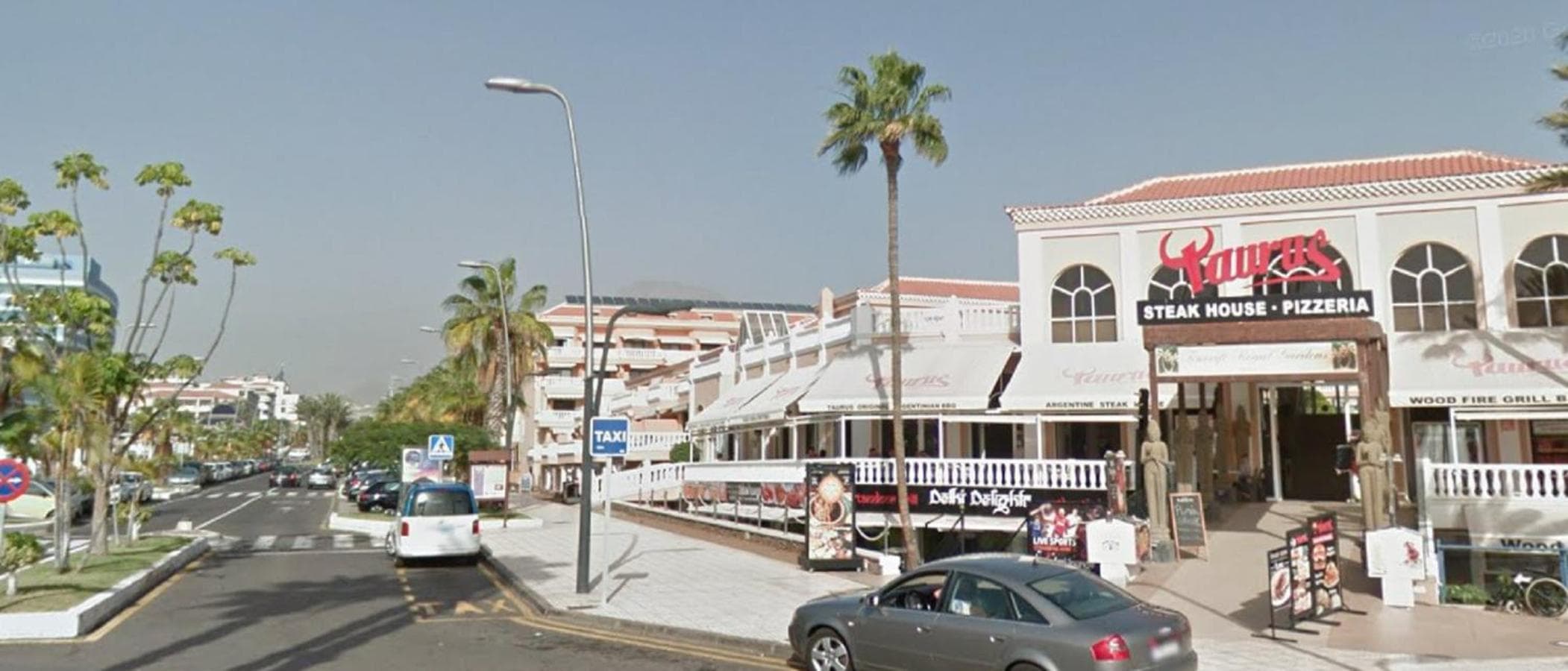 Royal Garden Sea Views by Deihu Experiences — 5
