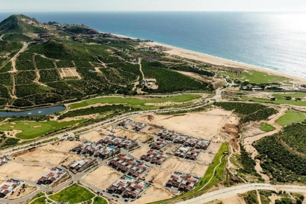 Amazing 2BR Pool/Jacuzzi/Beach/ Resort/10Min Cabo — 15