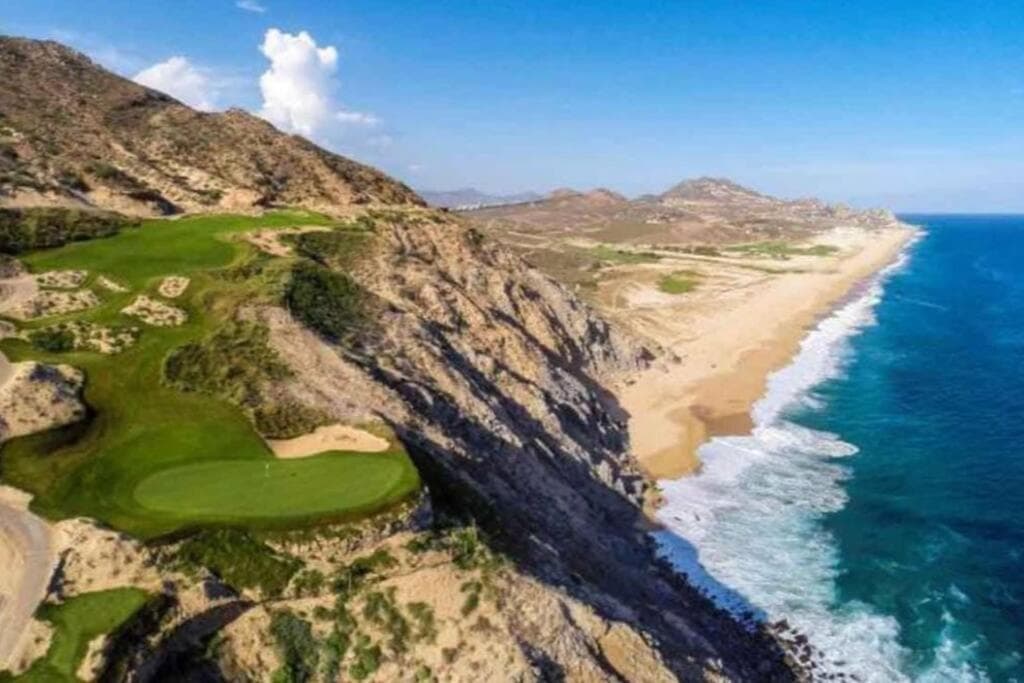 Amazing 2BR Pool/Jacuzzi/Beach/ Resort/10Min Cabo — 27