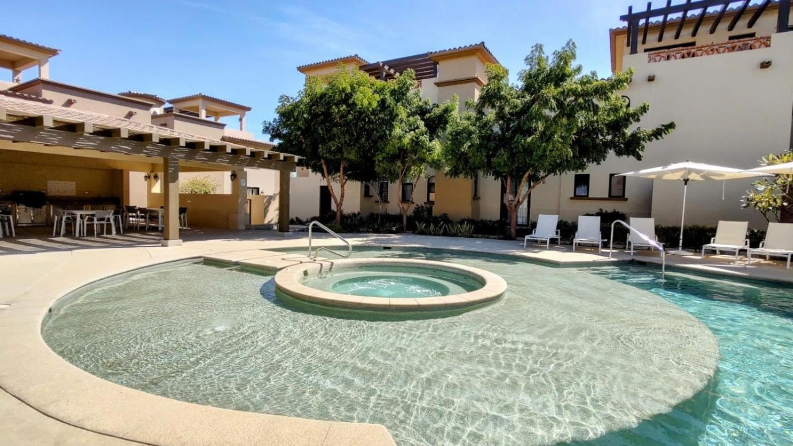 Amazing 2BR Pool/Jacuzzi/Beach/ Resort/10Min Cabo — 13