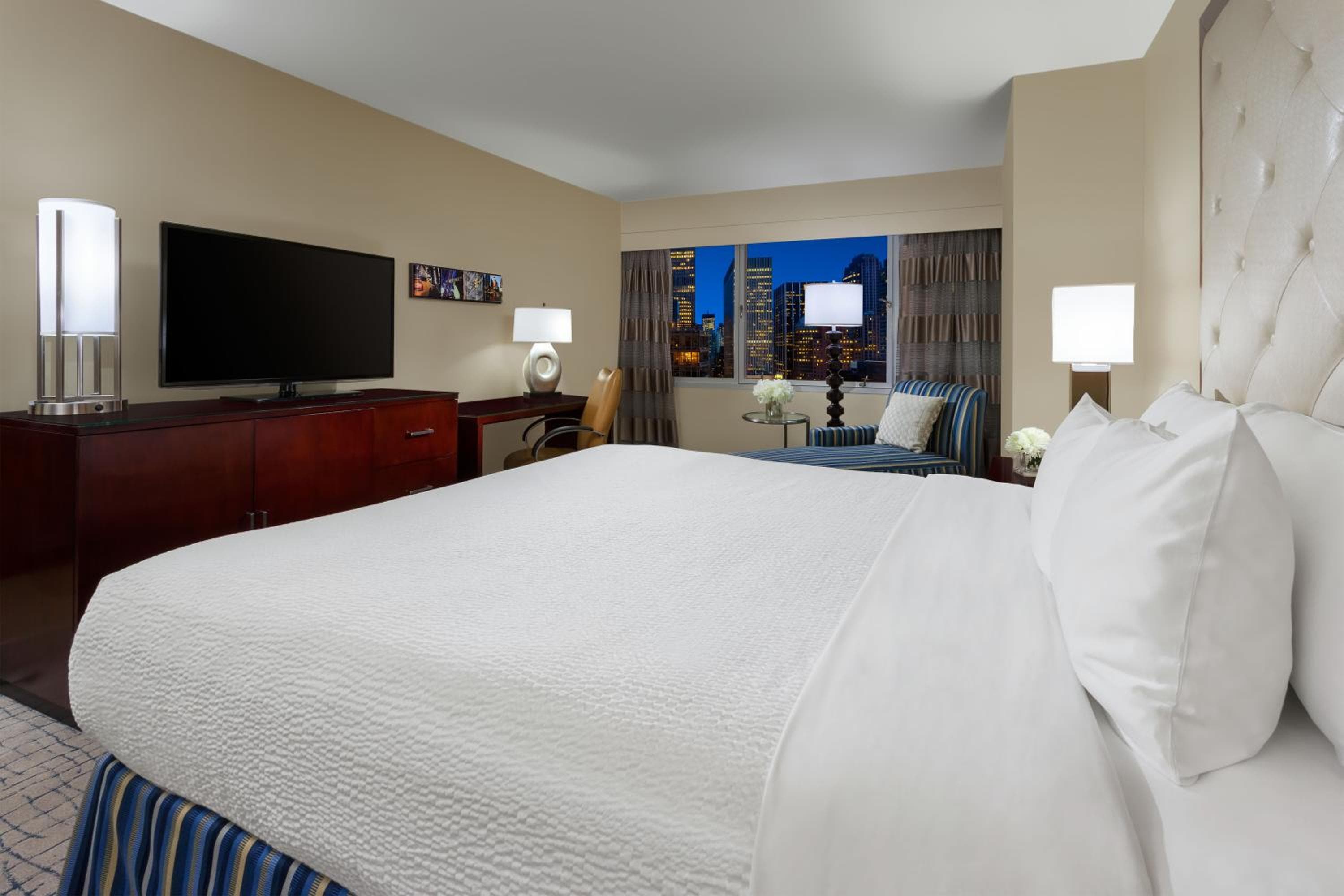 Crowne Plaza Times Square Manhattan, un hotel IHG — 15
