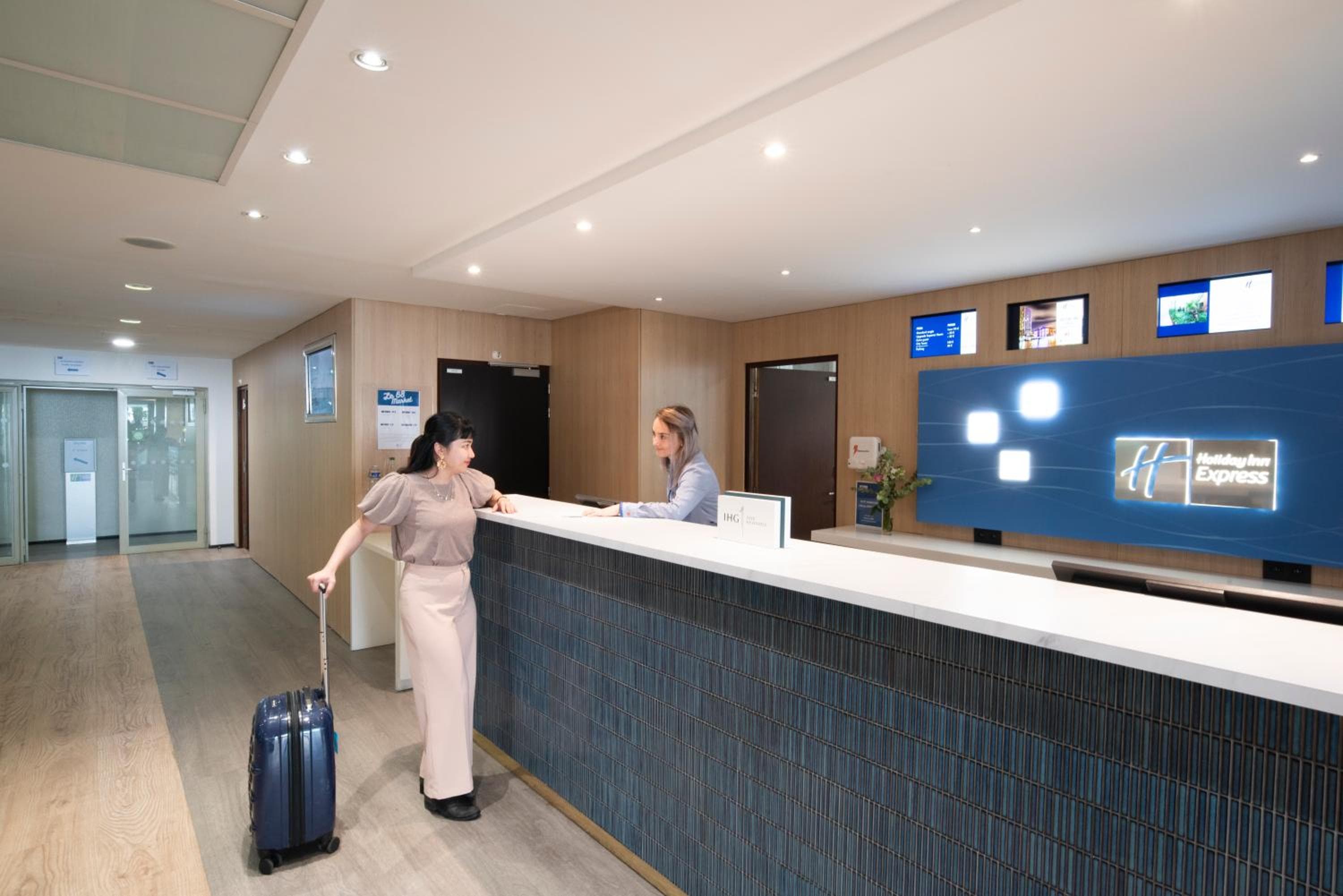 Holiday Inn Express Paris-Canal De La Villette by IHG — 26