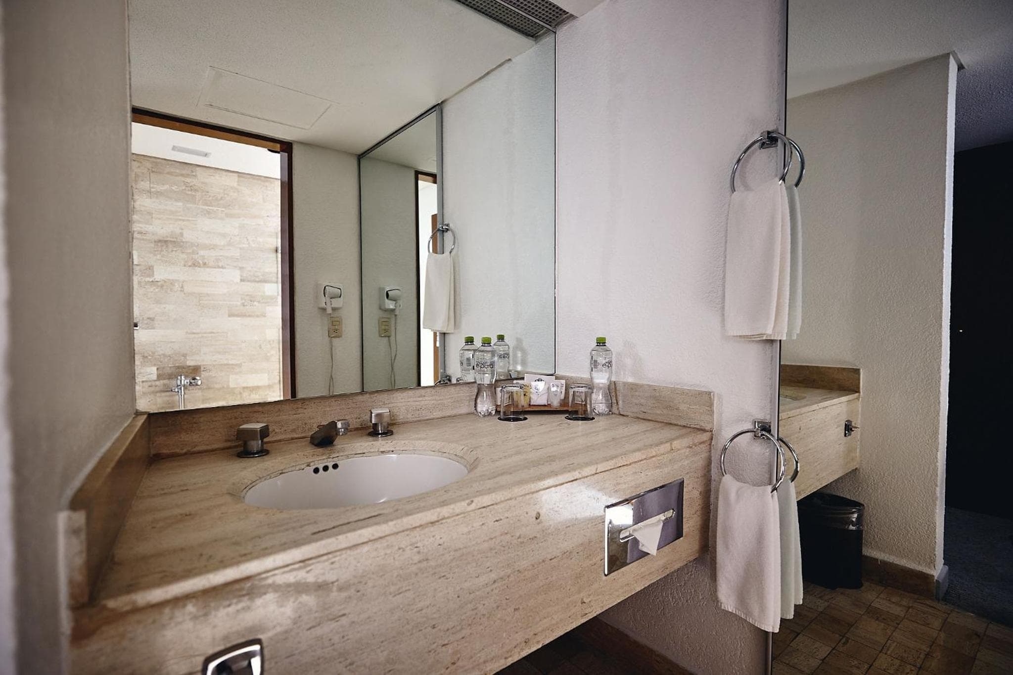 Hotel del Prado — 15