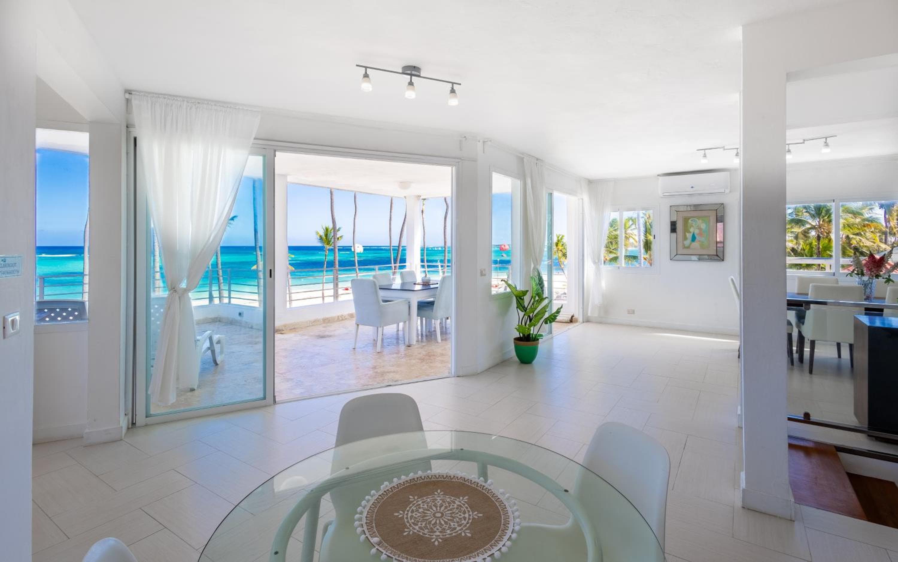 Beachfront Punta Cana Condo for Rent - Ocean View, Private Terrace, and BBQ — 26