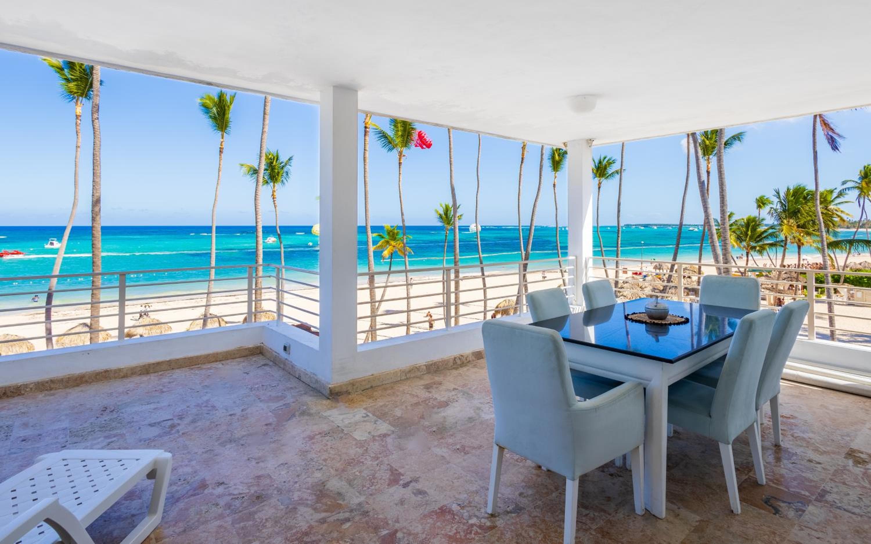Beachfront Punta Cana Condo for Rent - Ocean View, Private Terrace, and BBQ — 12