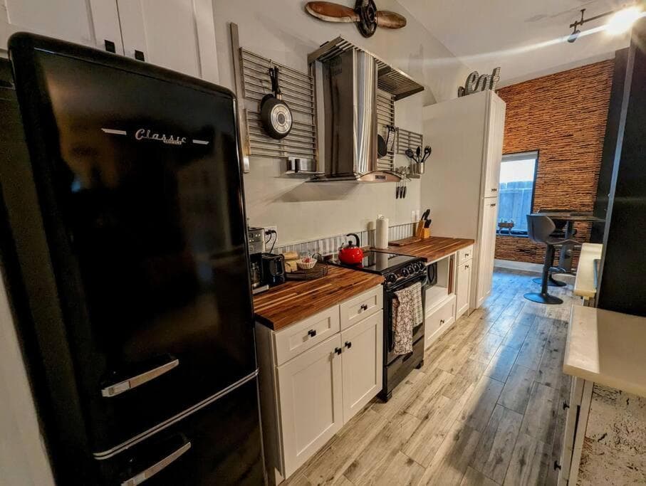 Cozy AF Steel-Rose Studio — 19