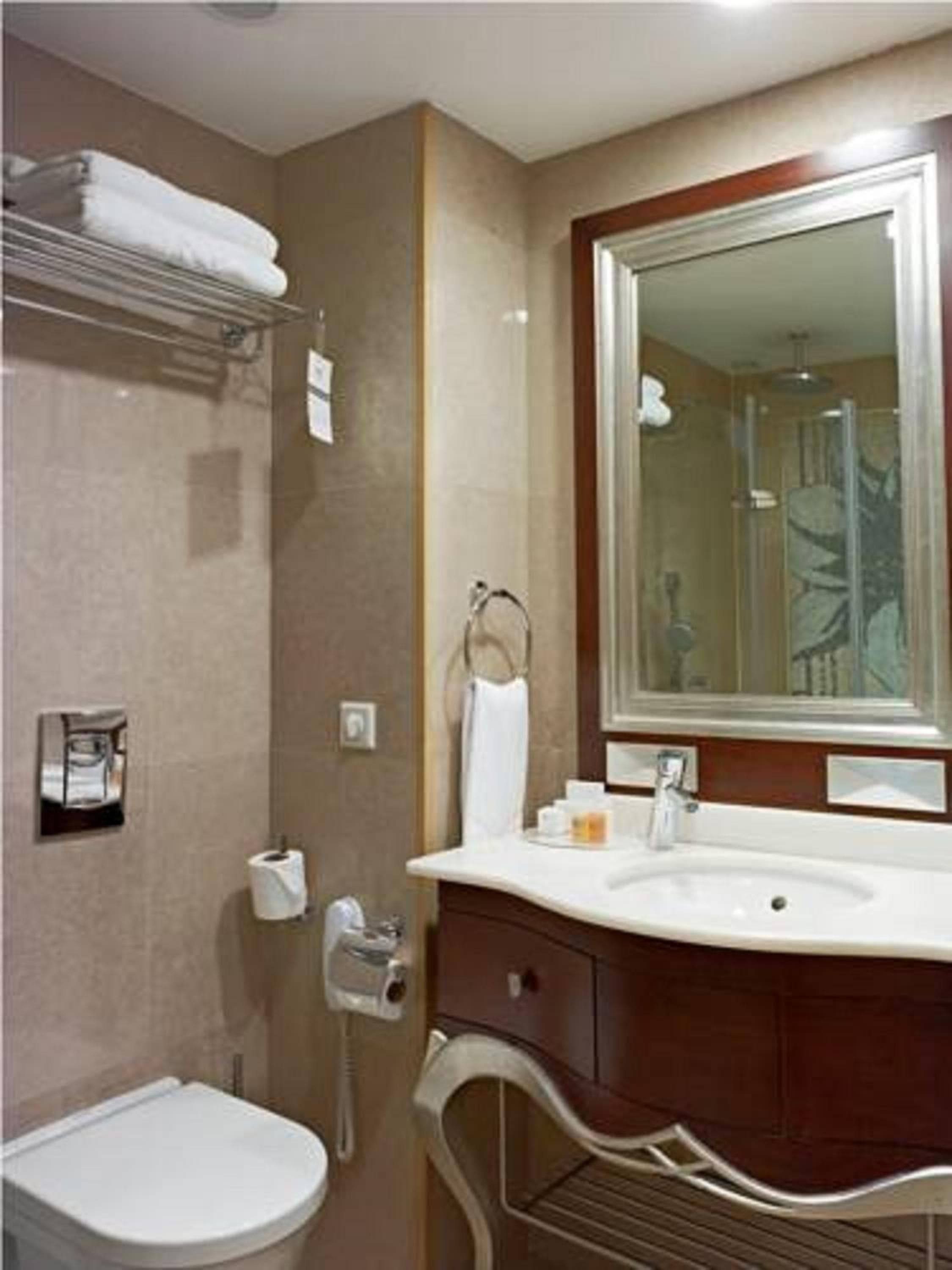 CVK Taksim Hotel Istanbul — 15