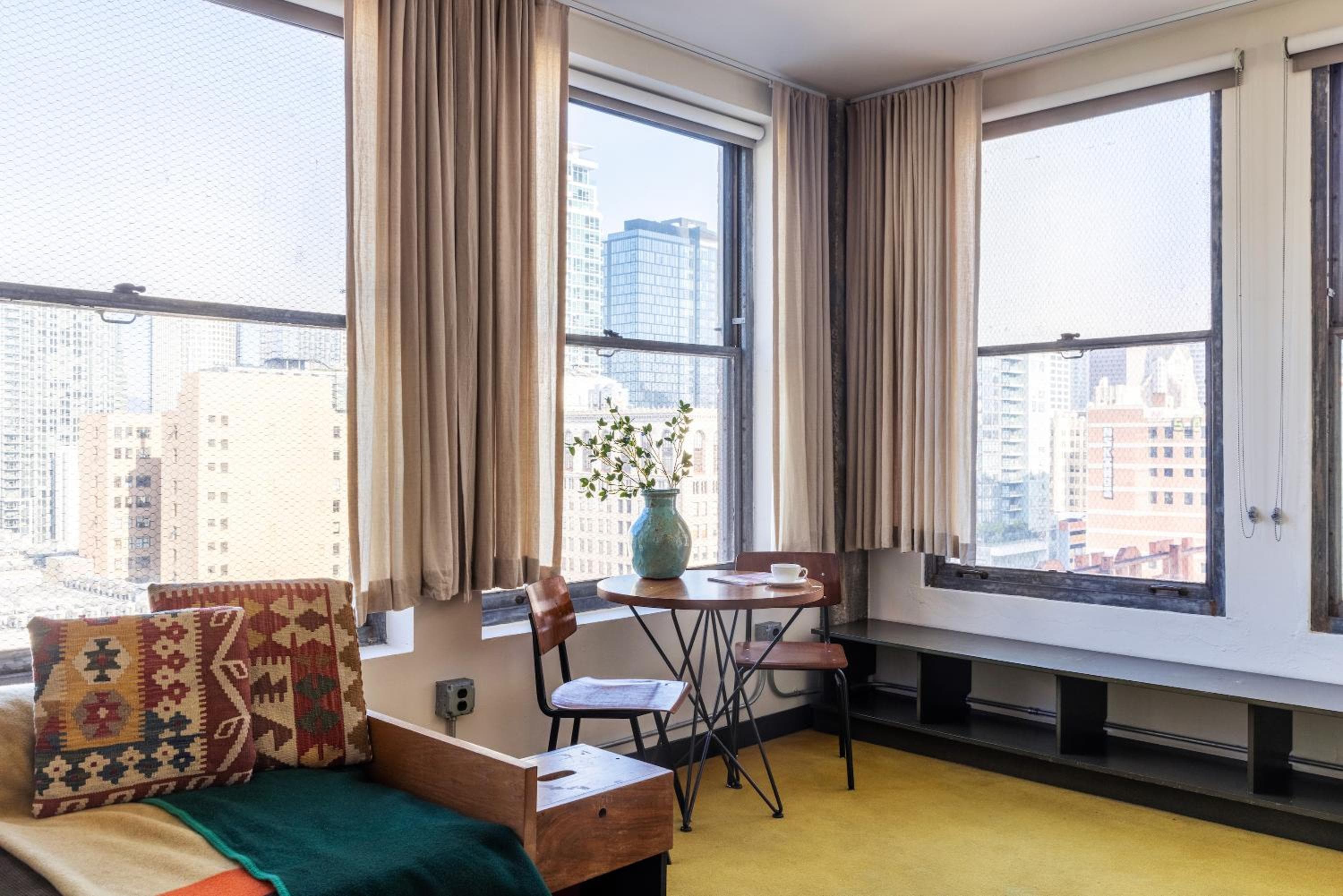 Ace Hotel nel centro di Los Angeles — 23