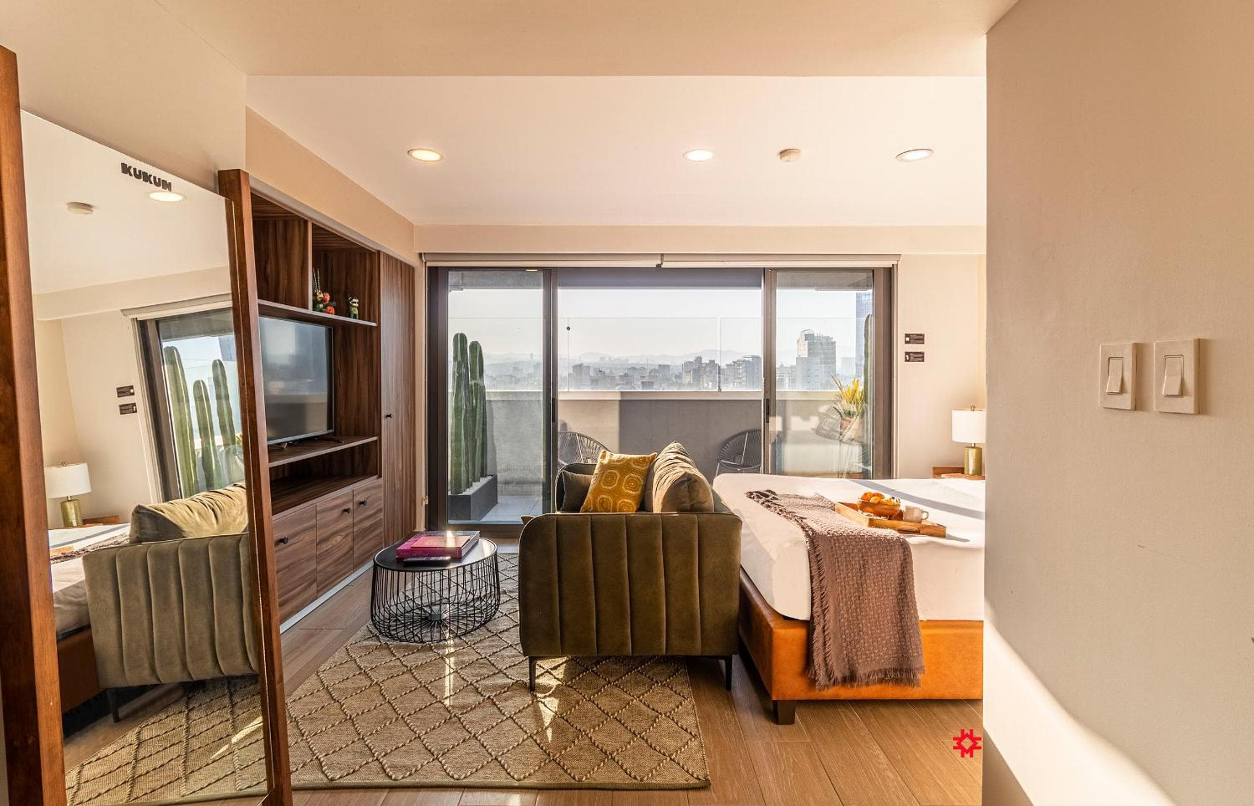Kukun Tonala 30 Roma — 29