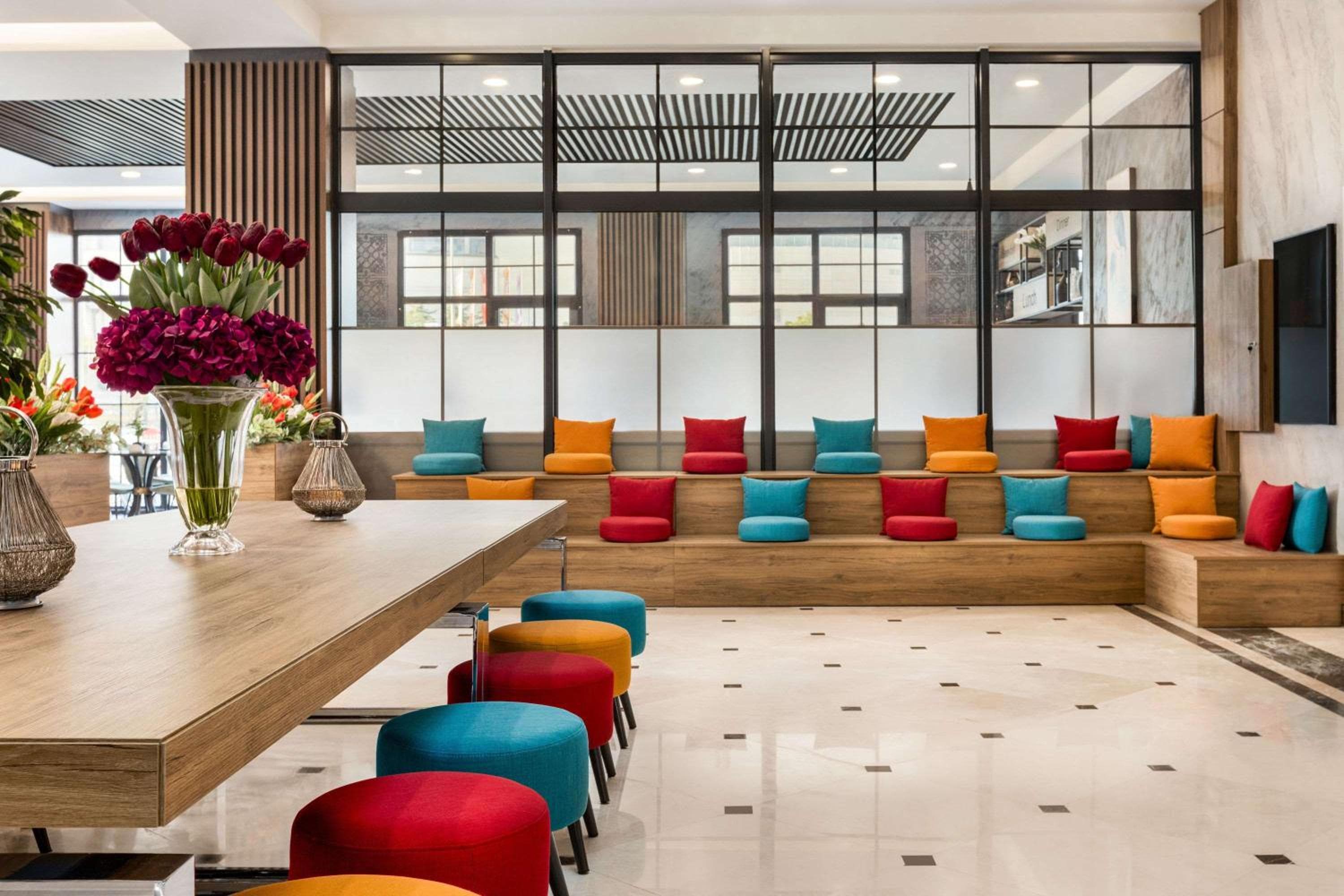 Ramada Encore By Wyndham Istanbul Basin Express — 16