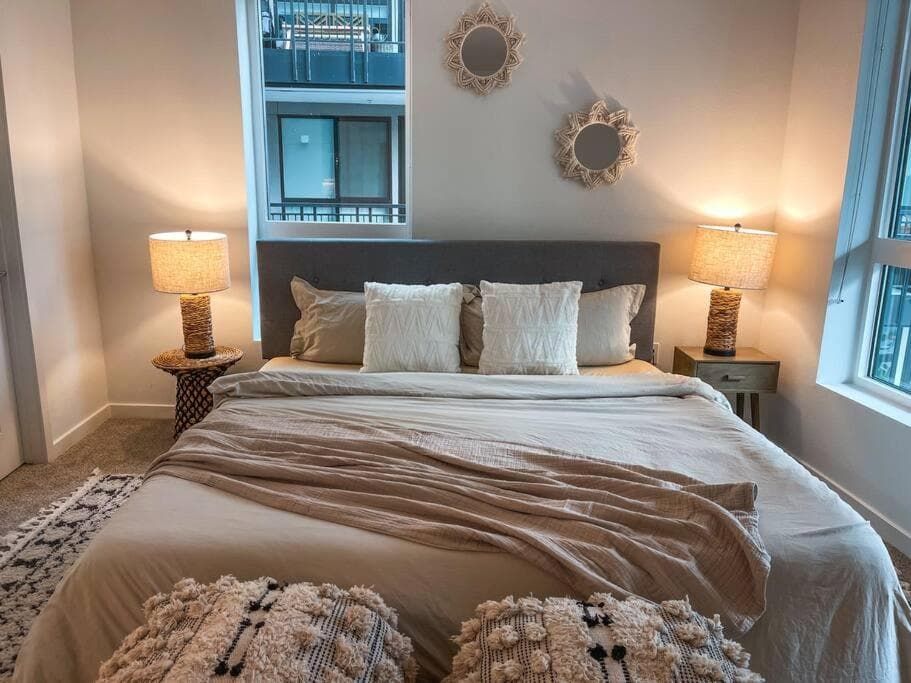 Luxury 1BDR centrally located in Hollywood — 2