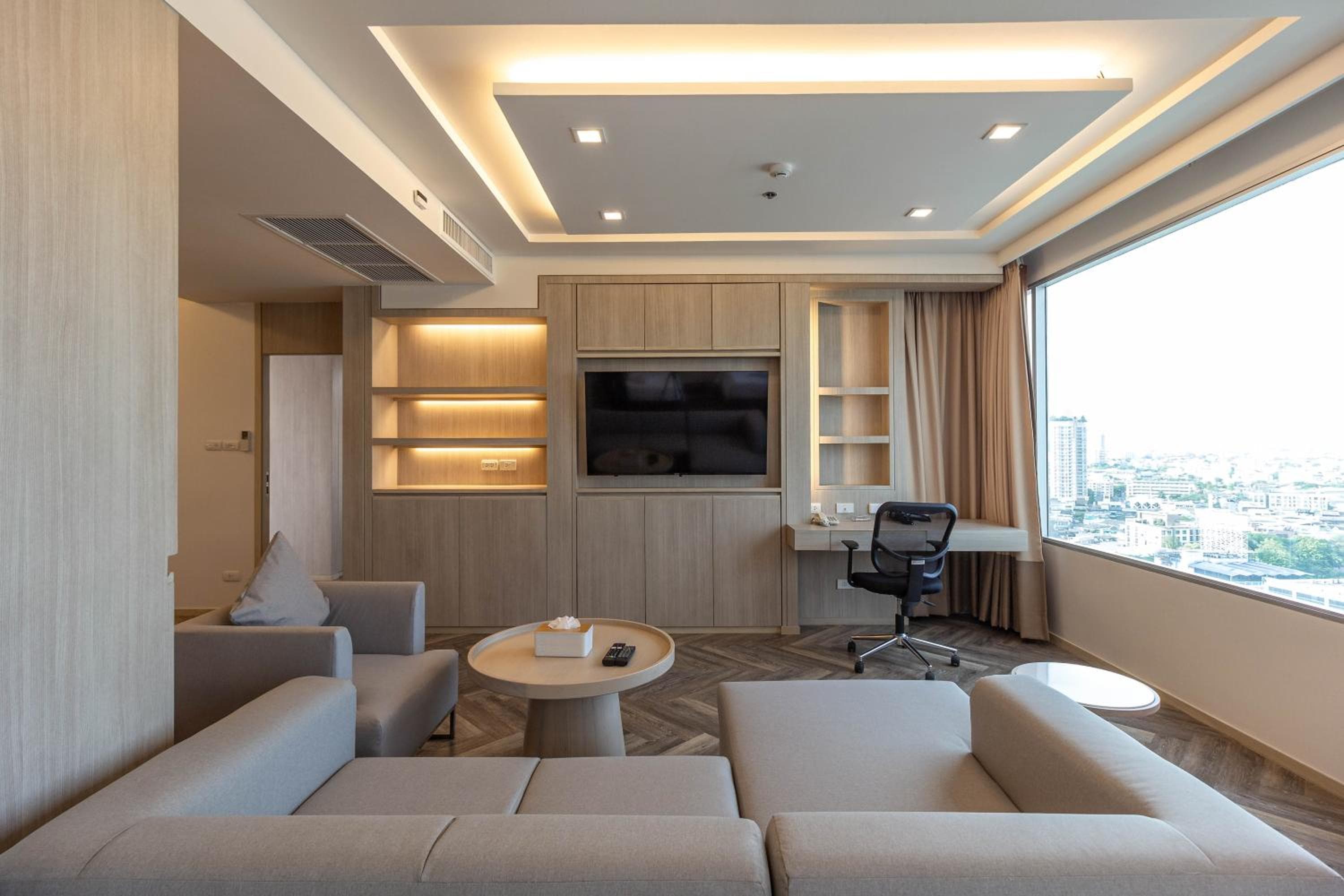 Jasmine Grande Residence Suite Bangkok — 15